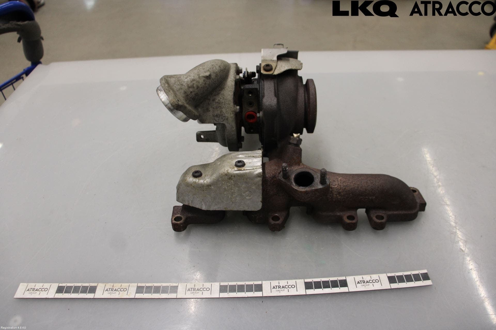 Volkswagen VW CADDY 11-15 Turboaggregat