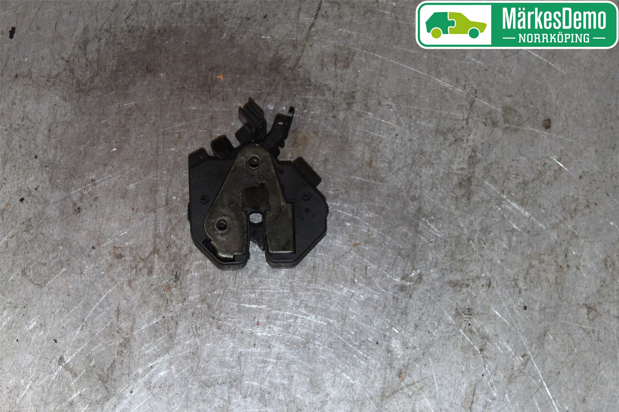 Volvo S80 04-06 Huvlås