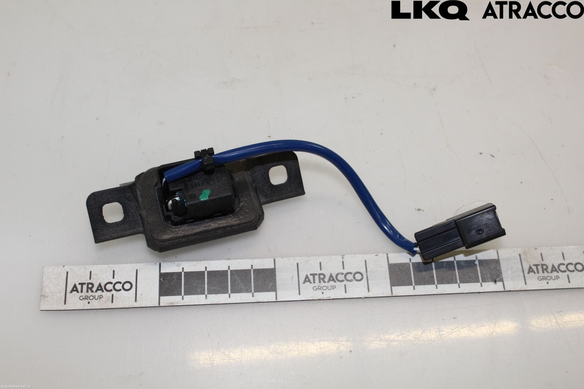 Toyota CAMRY 19-24 Bakluckehandtag