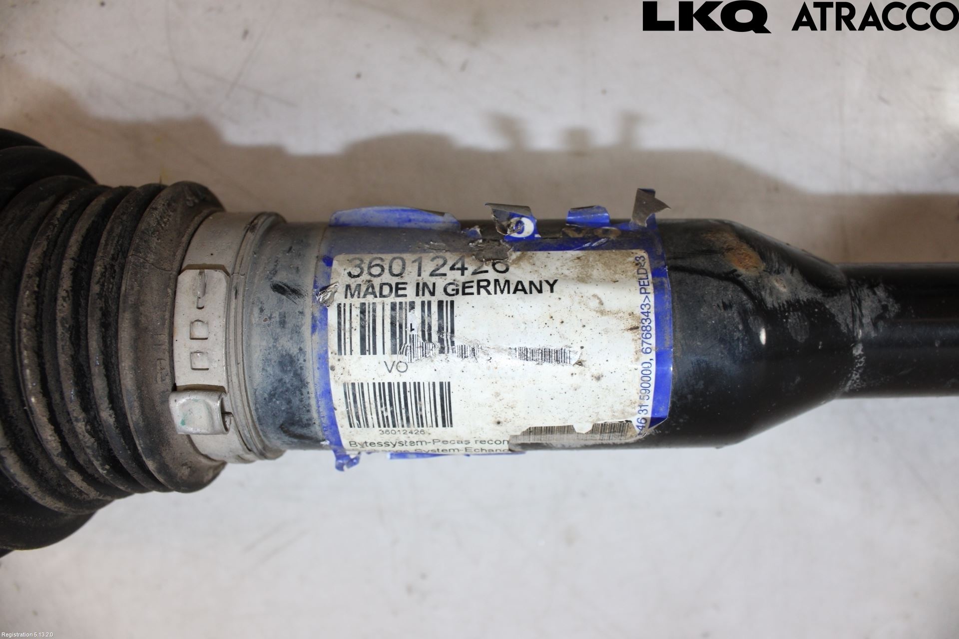 Volvo XC60 09-13 Drivaxel Fram Höger