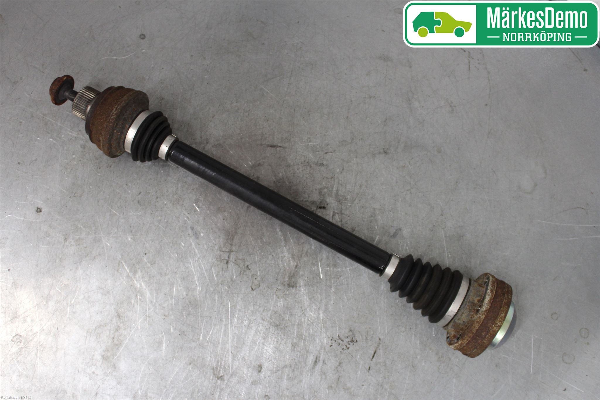 Audi A8/S8 4H 10-17 Drivaxel Bak Vänster