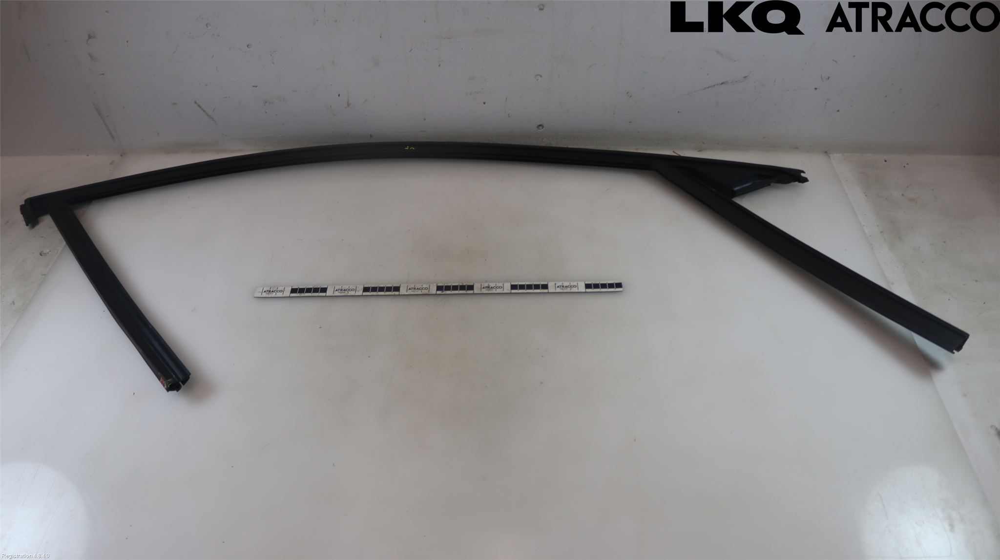 Volvo V90 17->> Dörr Dekorlist Fram Vä