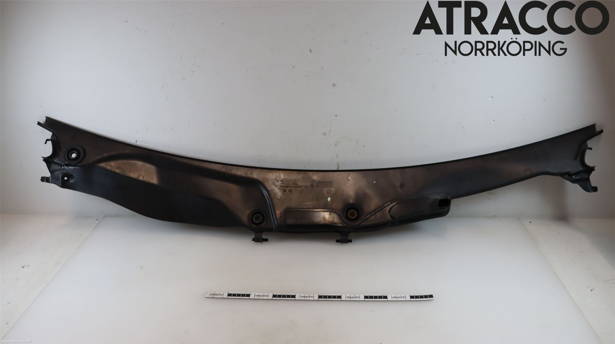 Mercedes-Benz MB ML (W164) 05-11 Torpedplåt-Torpedplast
