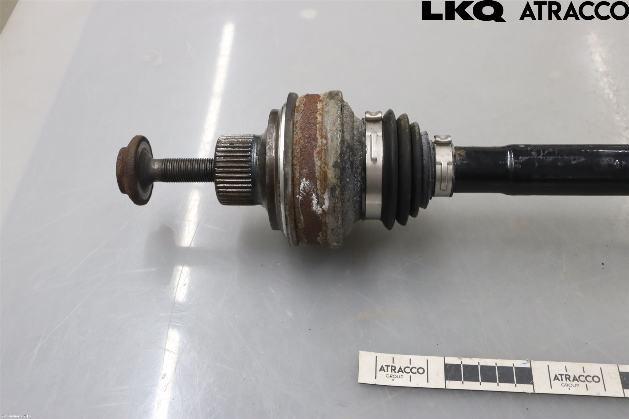 Audi A6 F2/C8 19- Drivaxel Bak Vänster