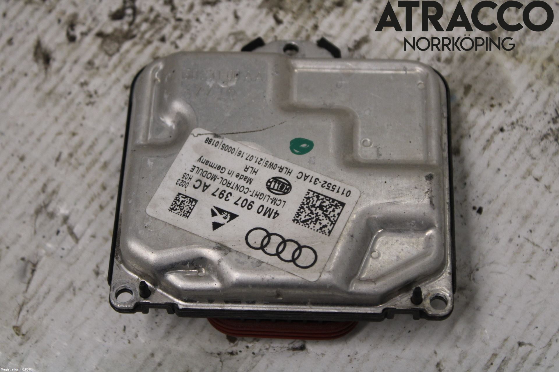 Audi A4/S4 B9 16-19 Styrenhet Strålkastare