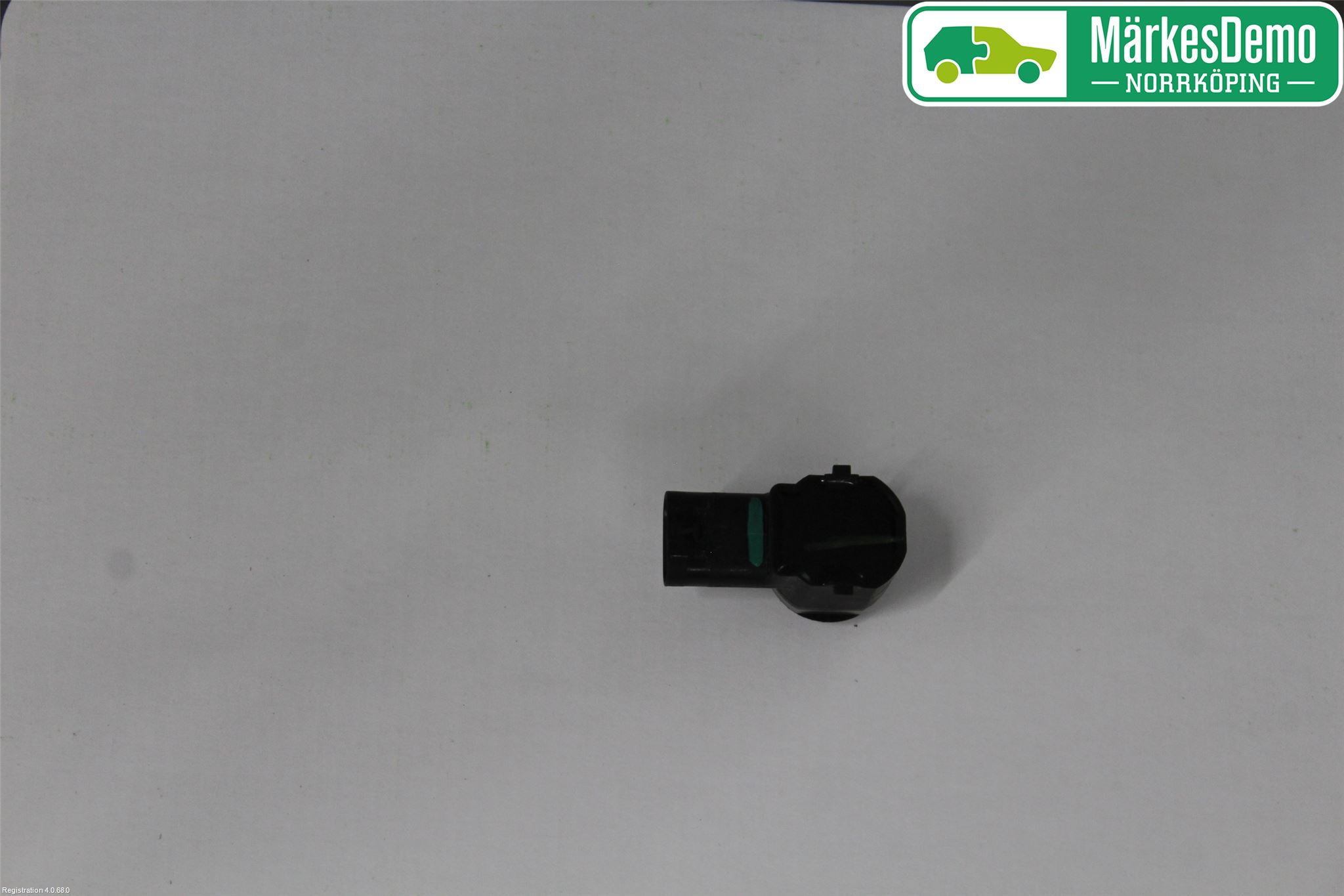Jaguar XE (X760) 15-24 Parkeringshjälp Backsensor