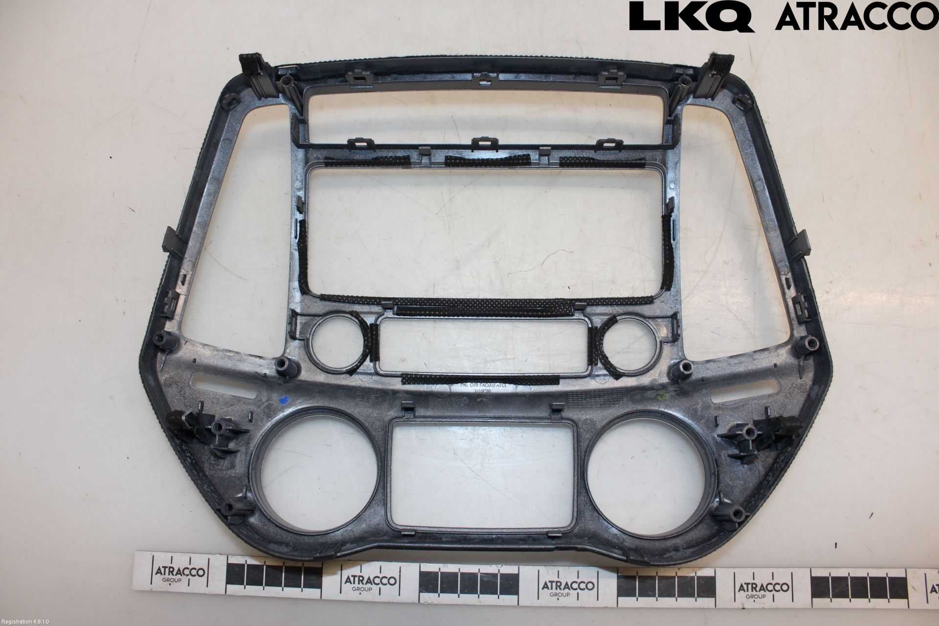 Hyundai i20 PB 09-14 Instrument-Radio Sarg