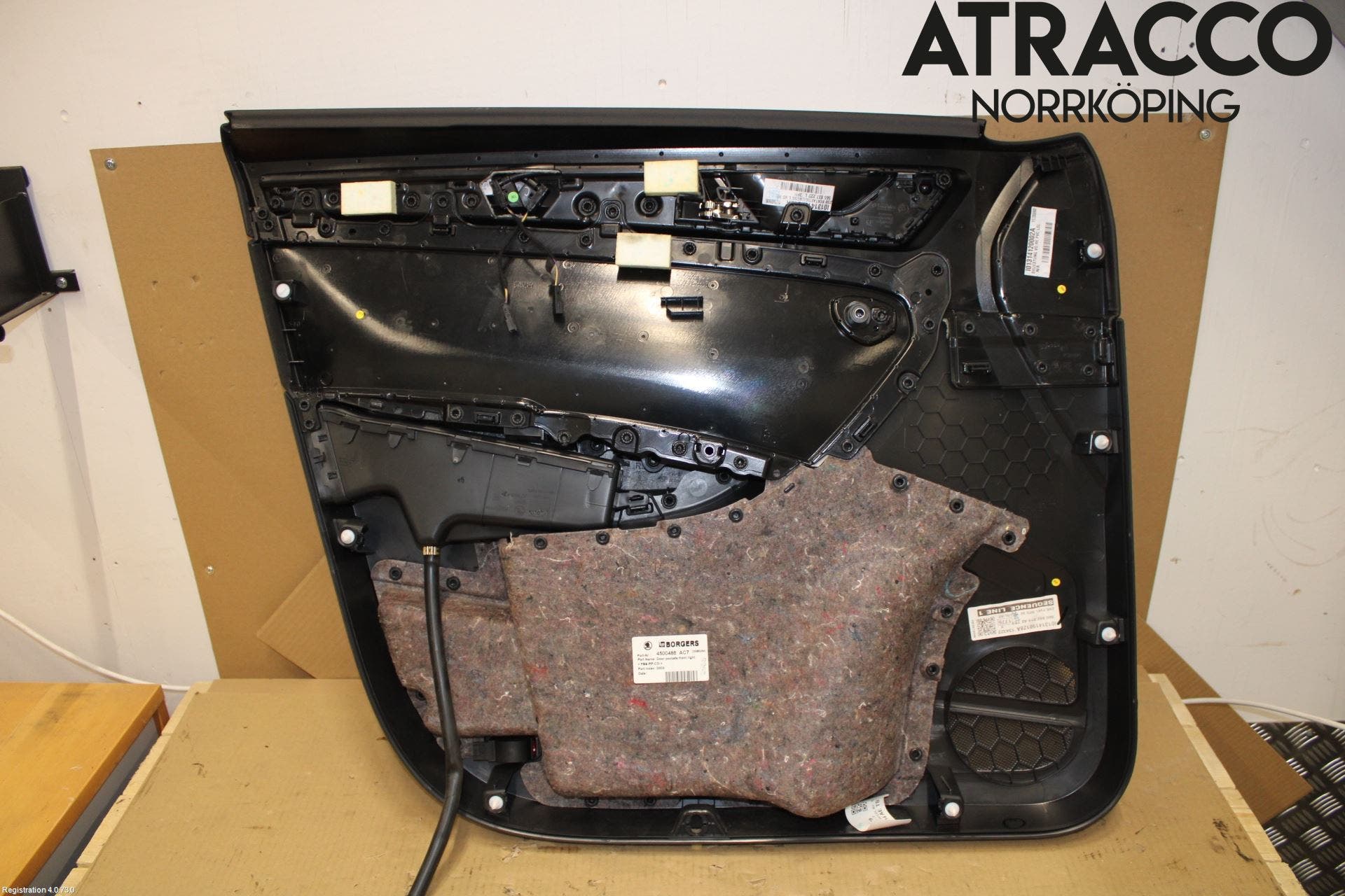 Skoda KODIAQ 17-24 Dörrklädsel Hö