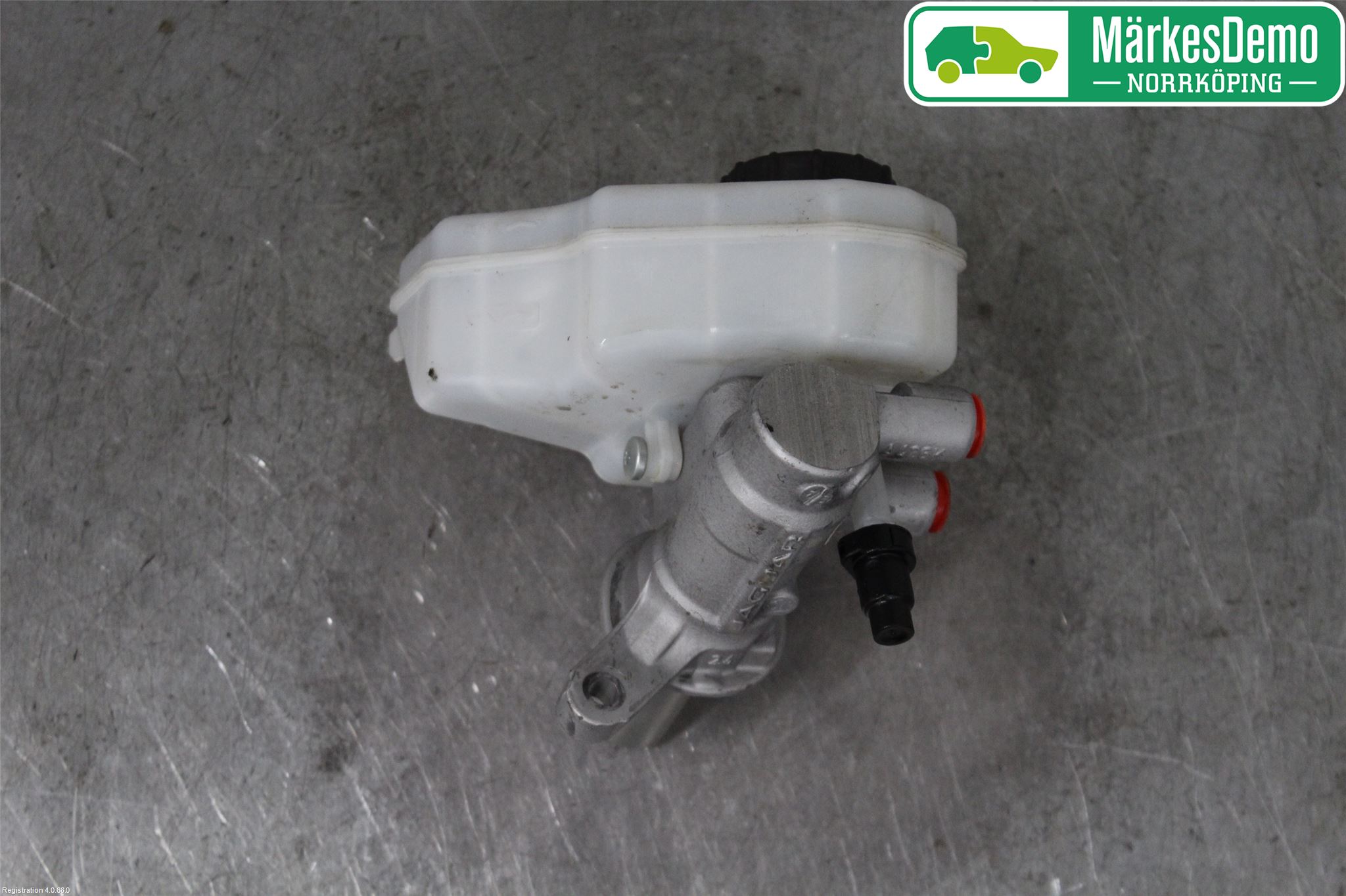 Jaguar F-PACE Broms Huvudcylinder