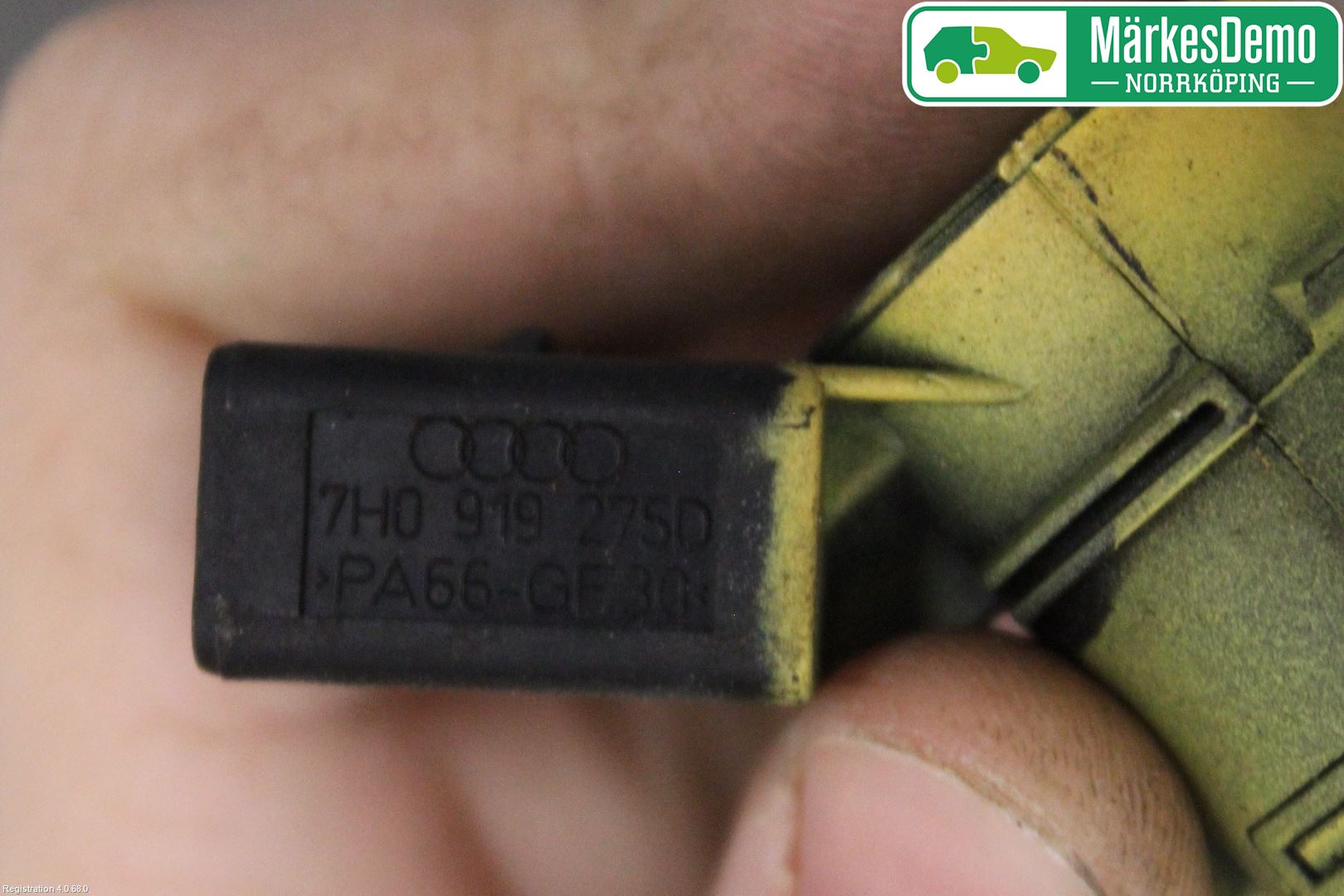 Audi A4/S4 05-07 Parkeringshjälp Frontsensor