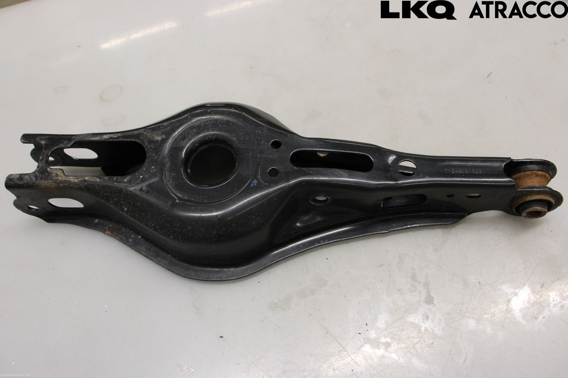 Toyota RAV4 19- Bärarm Bak Vänster