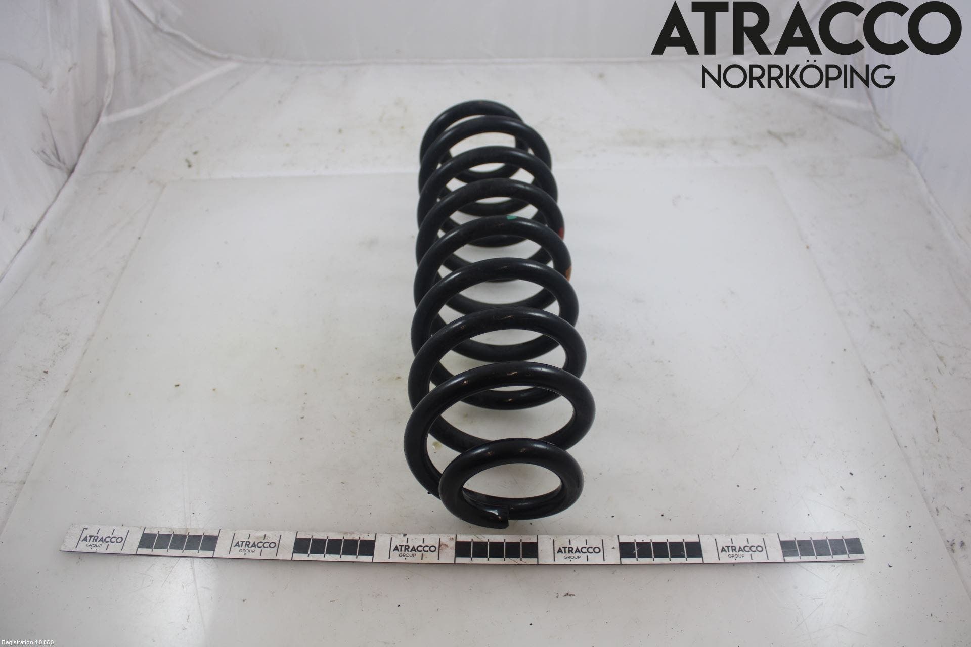 Toyota RAV4 19- Fjäder Bak