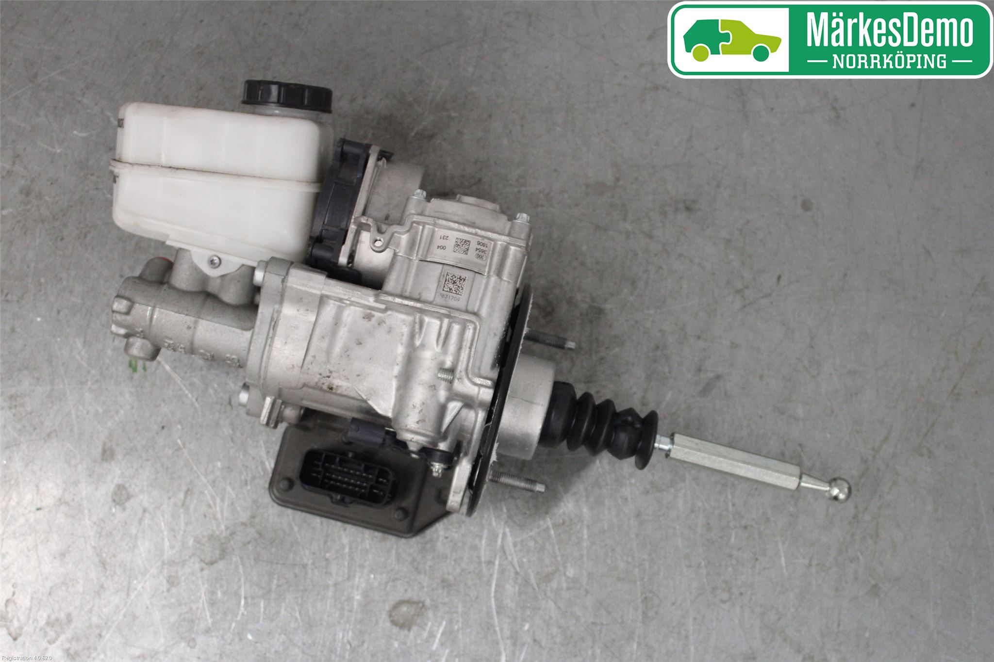 Volkswagen VW PASSAT 15-19 Bromsservo