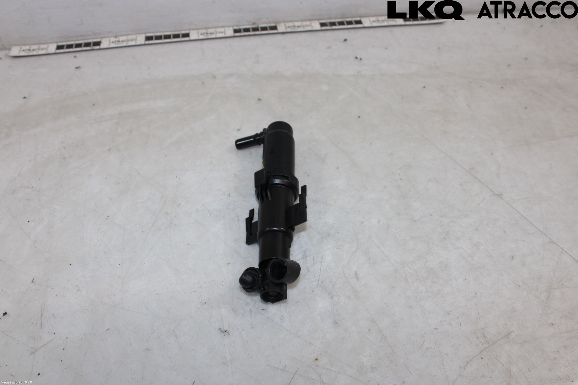BMW 5 F10/F11/F18 09-17 Spolarmunstycke Strålkastare