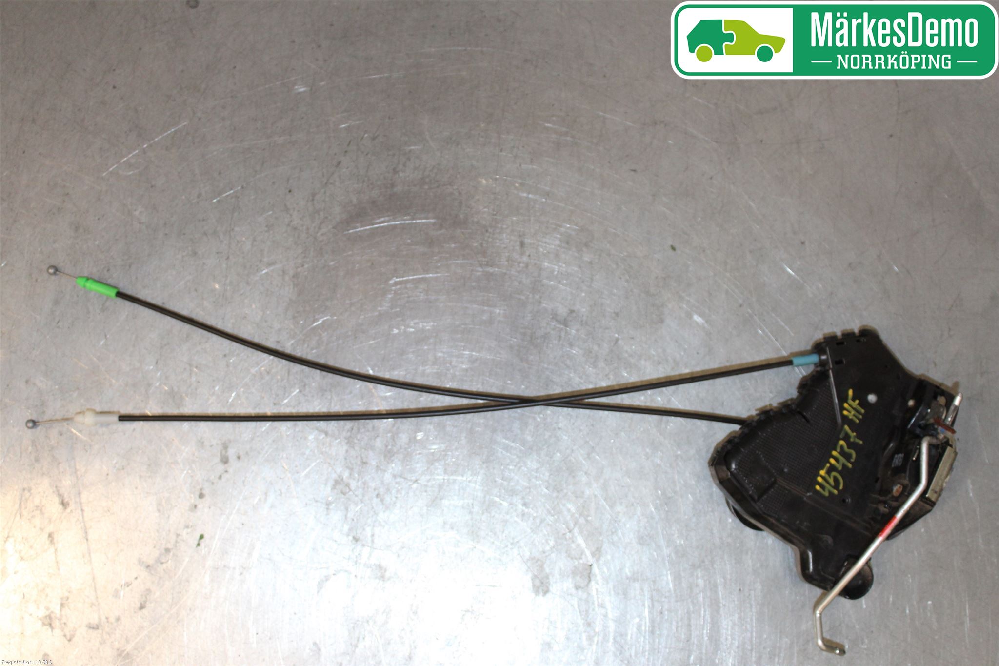 Toyota VERSO 09-18 Låskista-Dörrlås