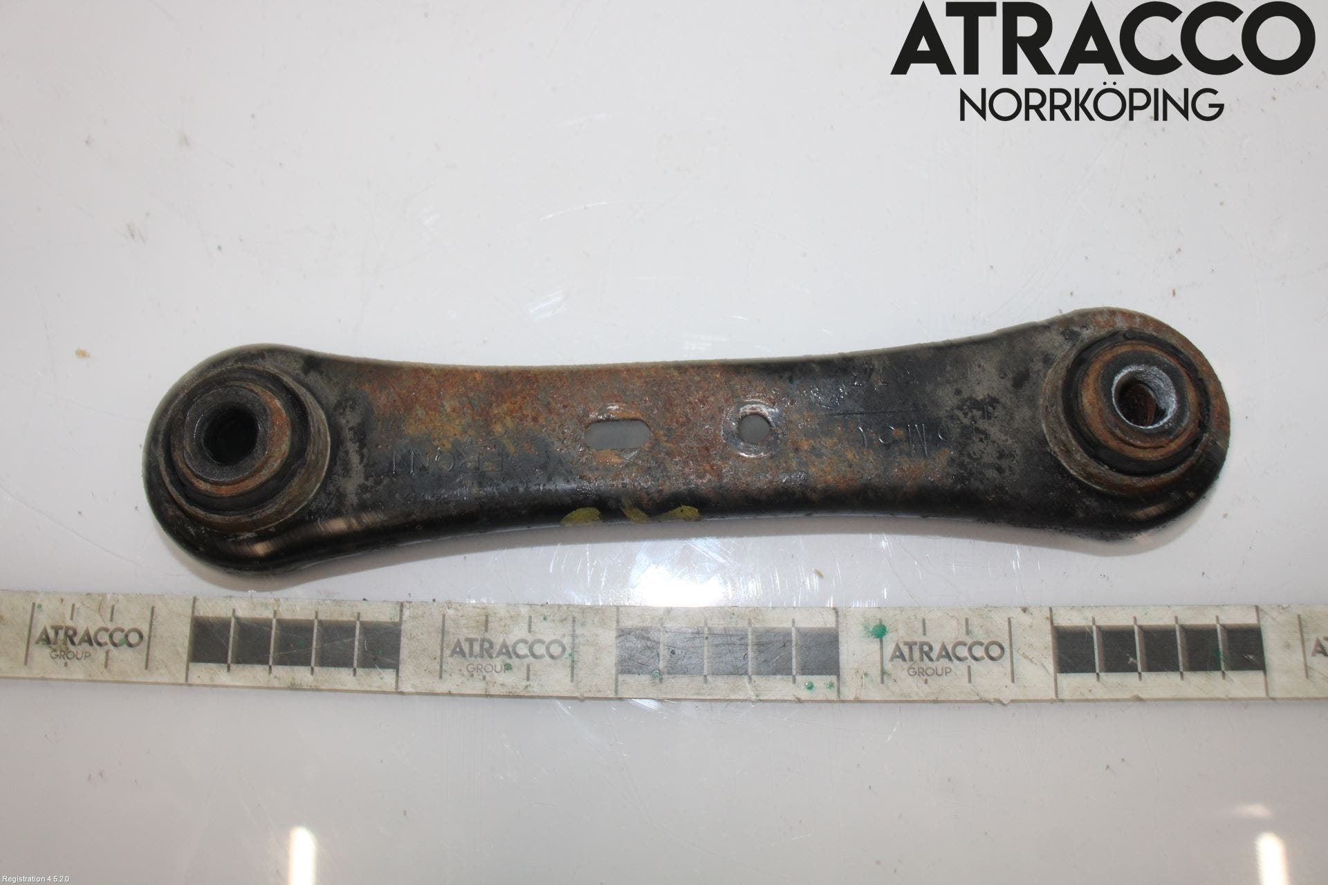 Volvo V60 CROSS COUNTRY 16-18 Momentstag Bak