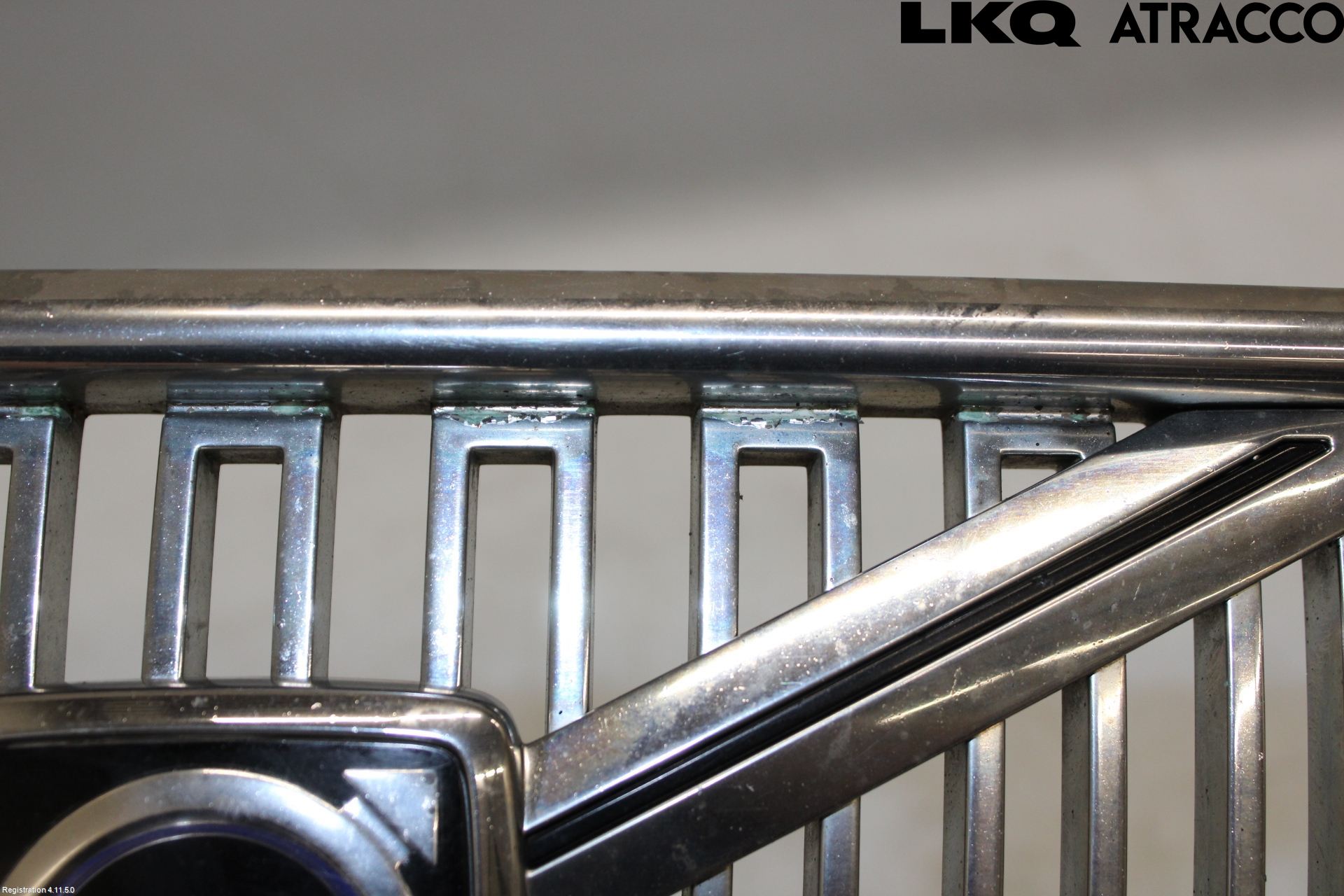 Volvo V50 04-07 Grill Komp