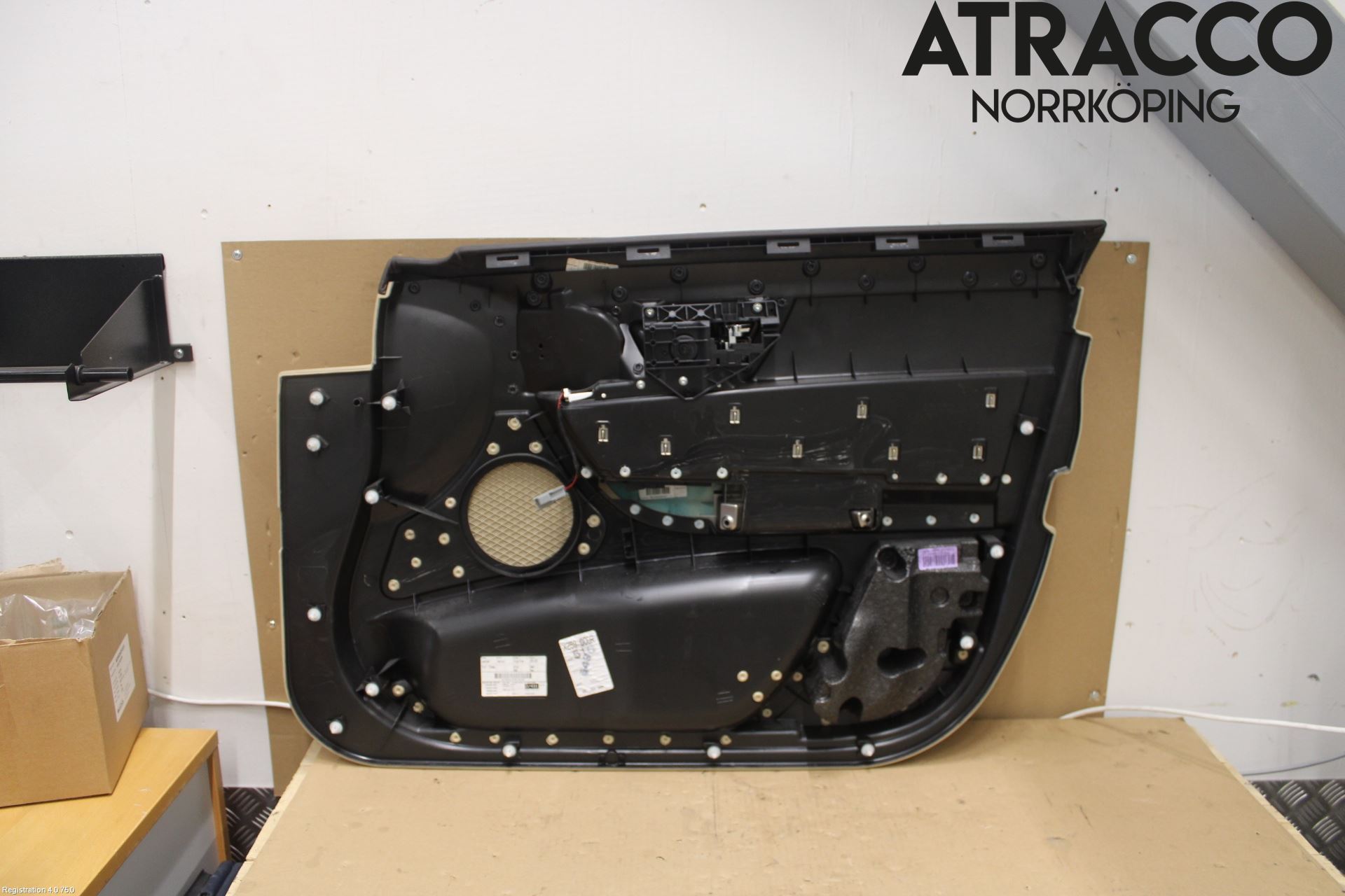 Jaguar XF 08-15 Dörrklädsel Vä