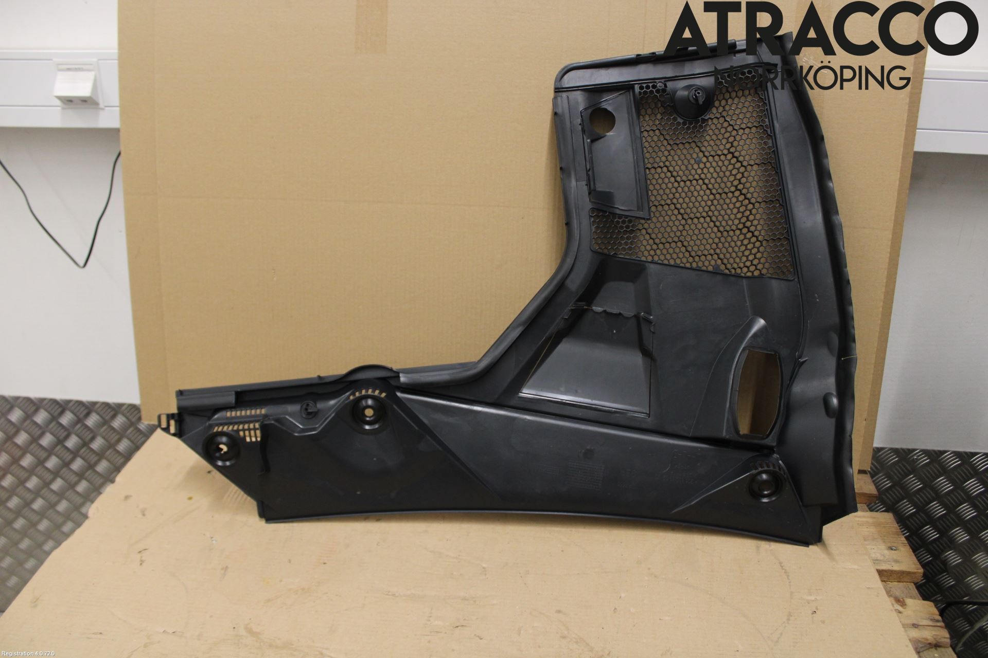 Mercedes-Benz MB C-KLASS (W205) 14-21 Torpedplåt-Torpedplast