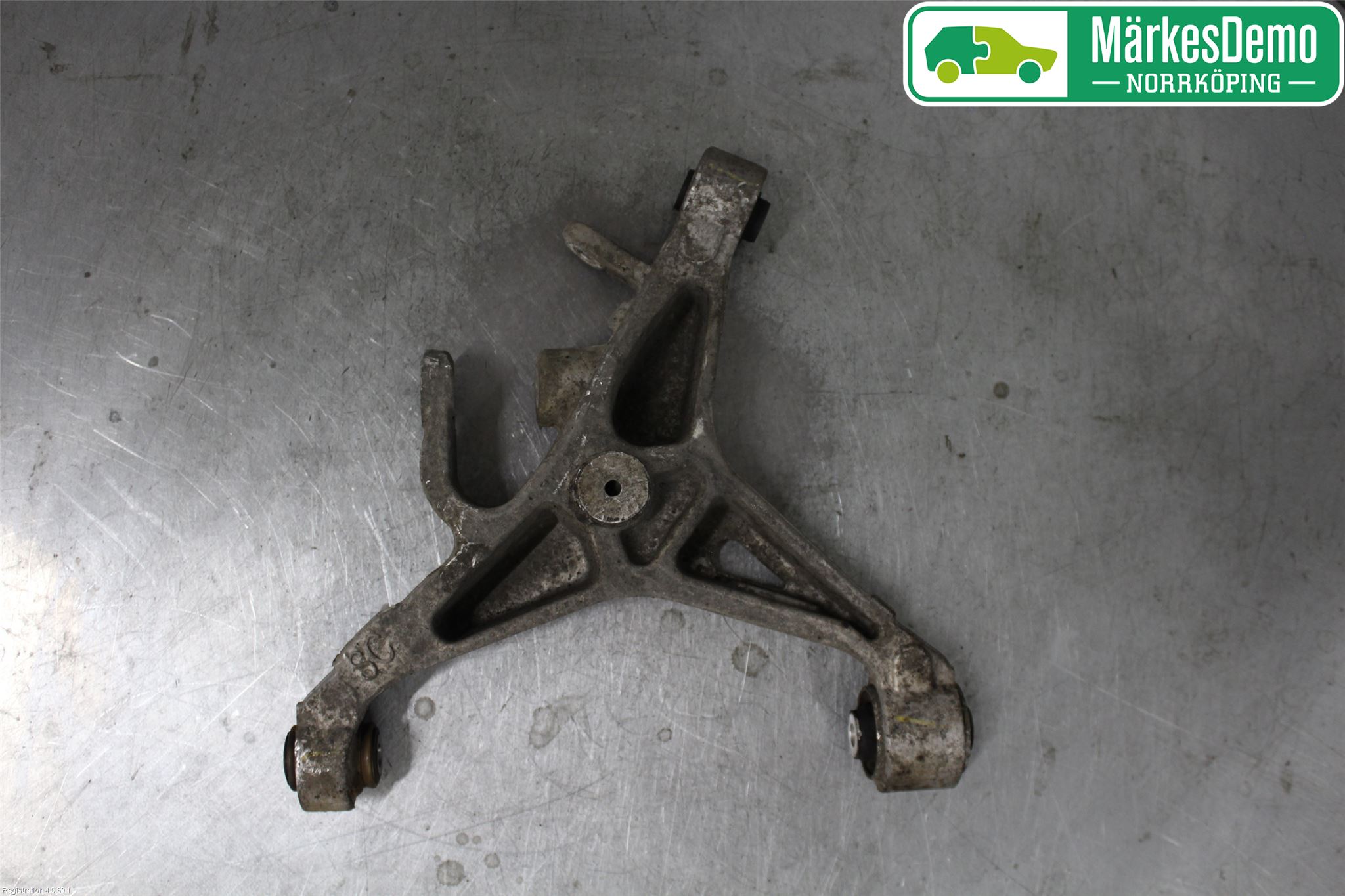 Jaguar XF 08-15 Bärarm Bak Höger