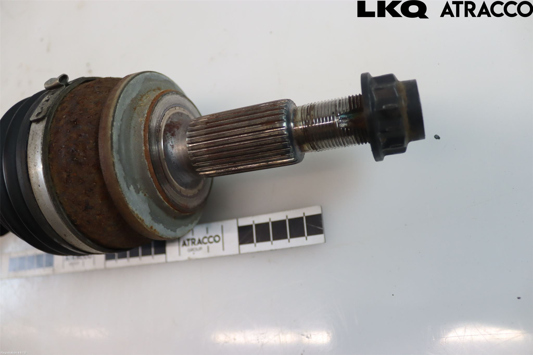 Toyota AVENSIS 09-15 Drivaxel Fram Vänster