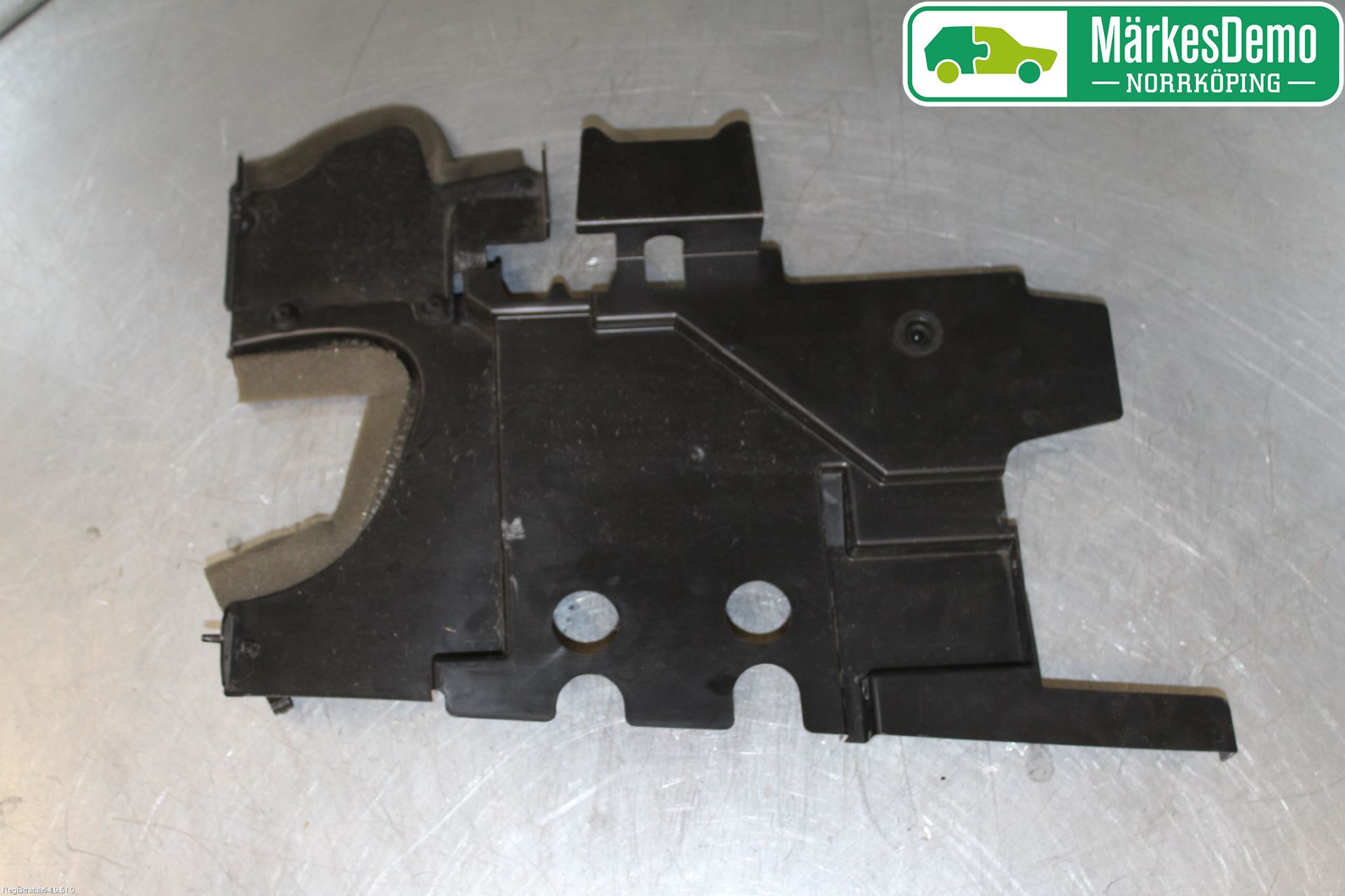 Jaguar F-TYPE Deflektor Plåt-Plast Kylning