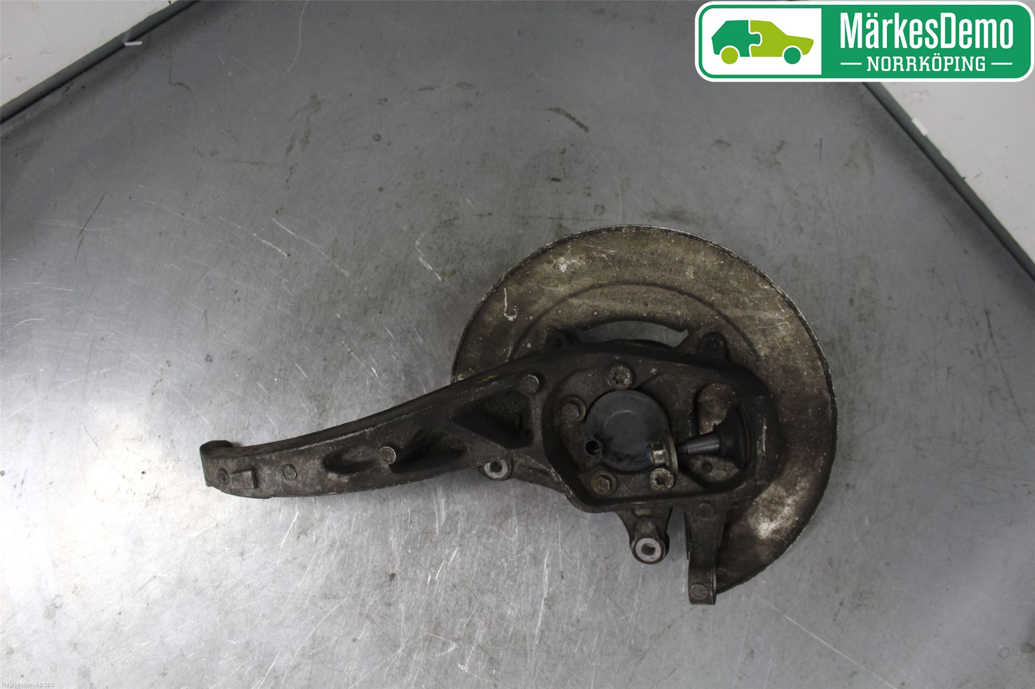 Jaguar XK/XKR 06-14 Styrspindel Lagerhus Vä