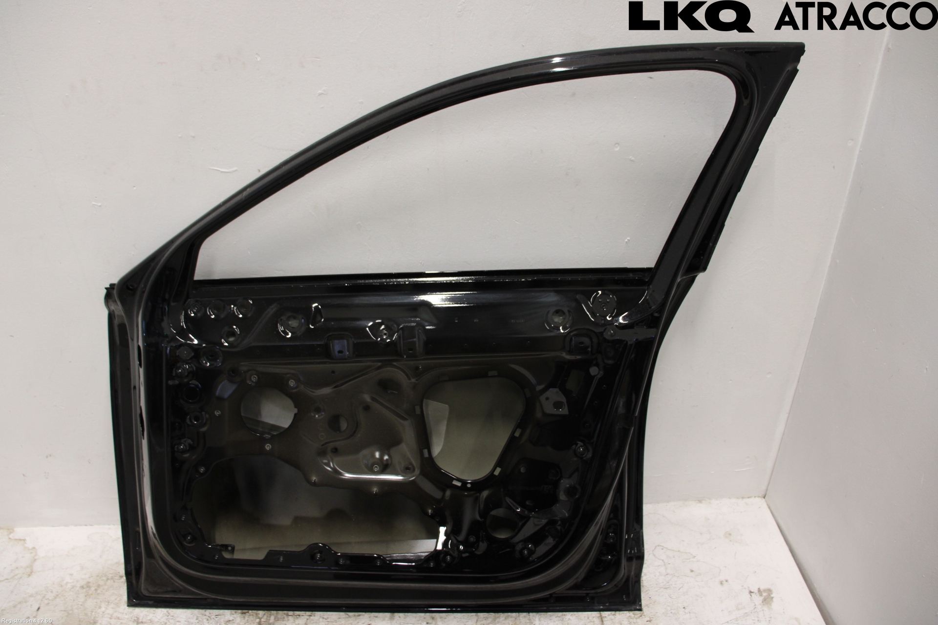 Audi A6 F2/C8 19- Dörr Fram Höger
