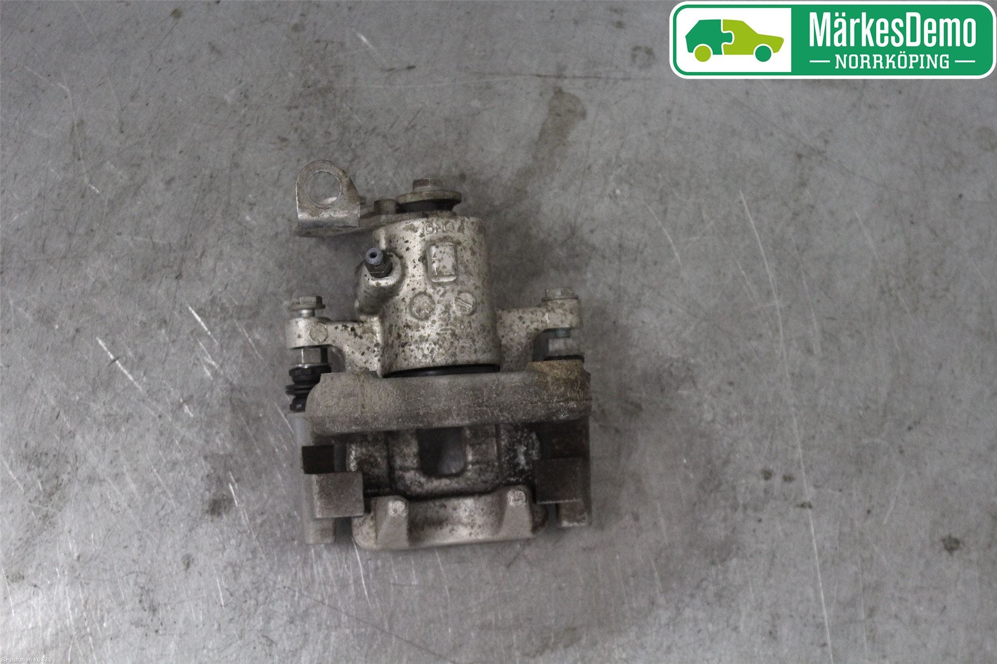 Skoda SCALA 19- Bromsok Bak Höger