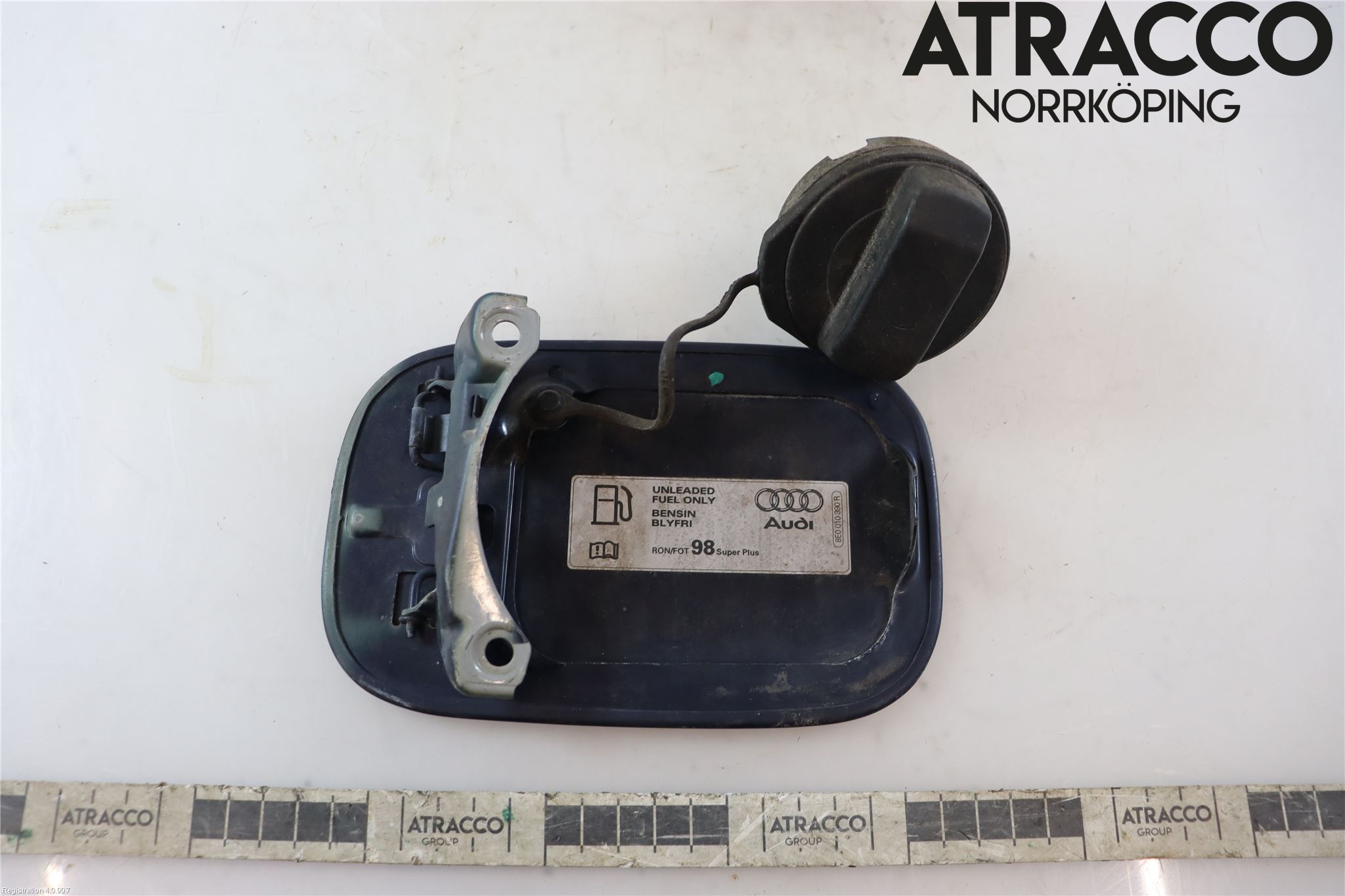 Audi A4/S4 01-05 Tanklucka