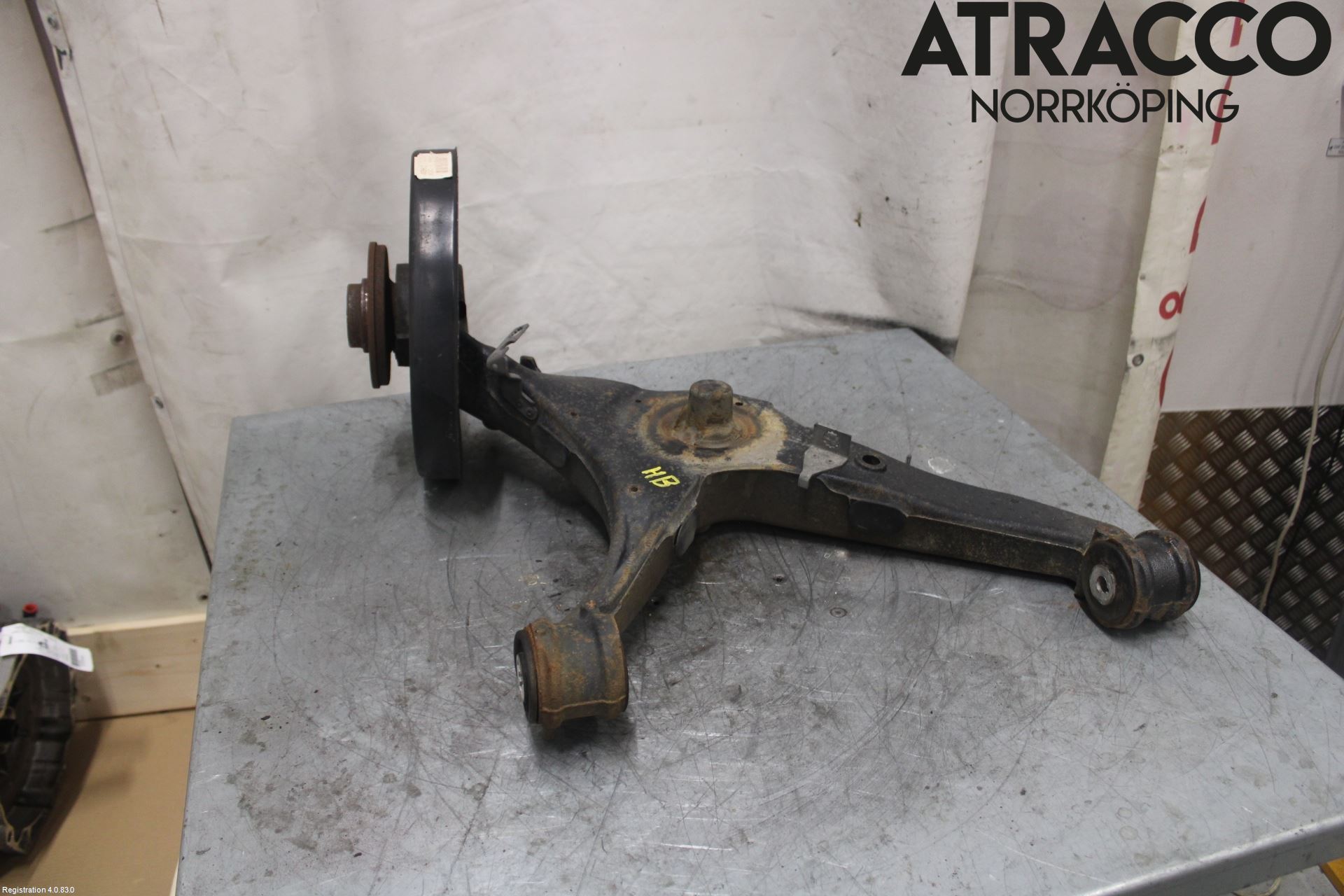 Volkswagen VW TRANSP/CARAVELLE (T6) 16-22 Bärarm Bak Höger