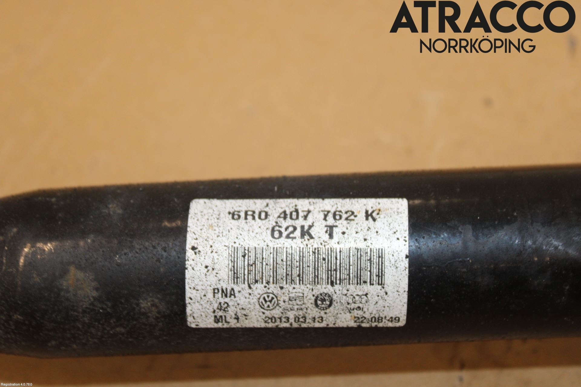 Volkswagen VW POLO 10-17 Drivaxel Fram Höger