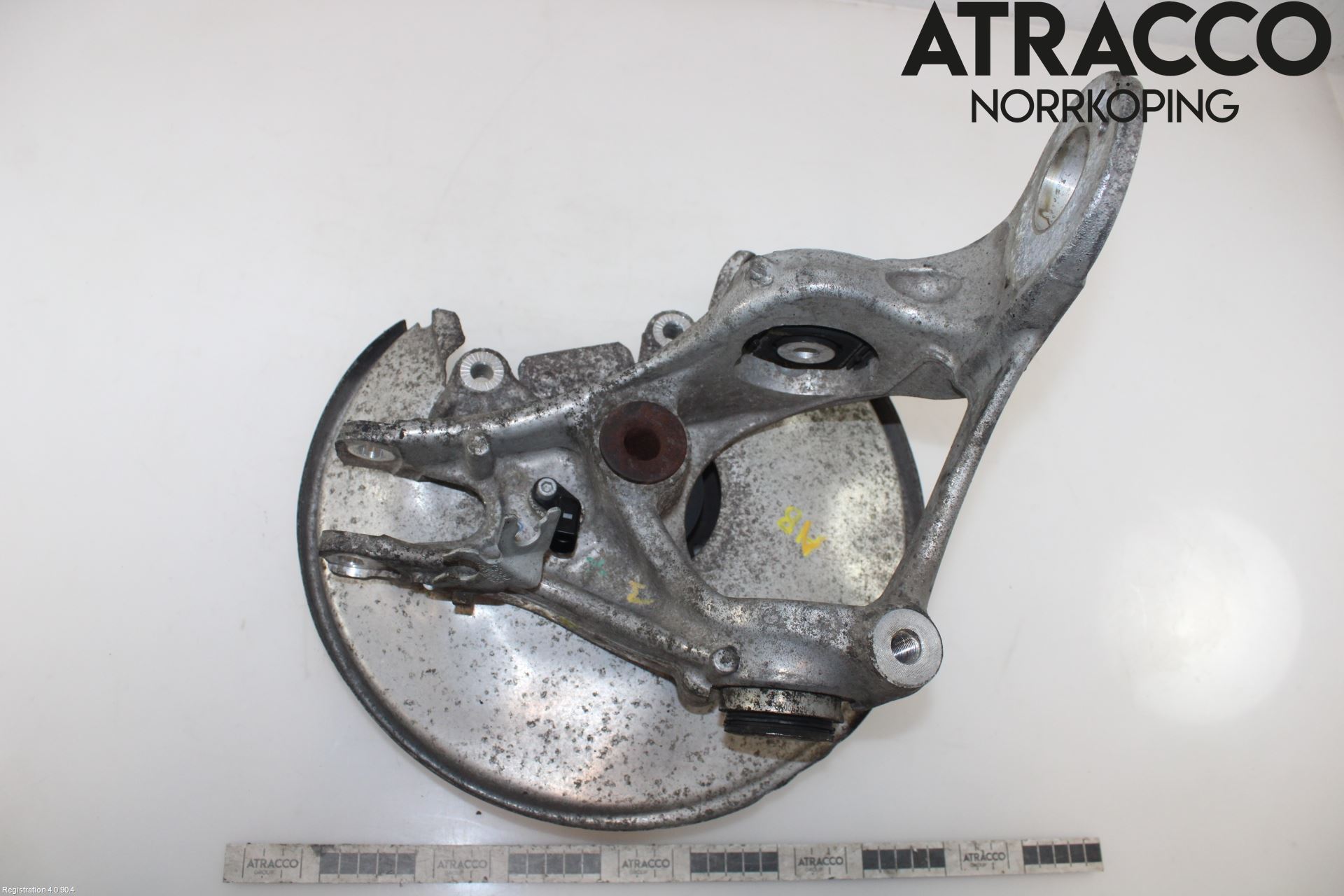 Audi A4/S4 08-11 Hjullagerhus-Spindel Vä B