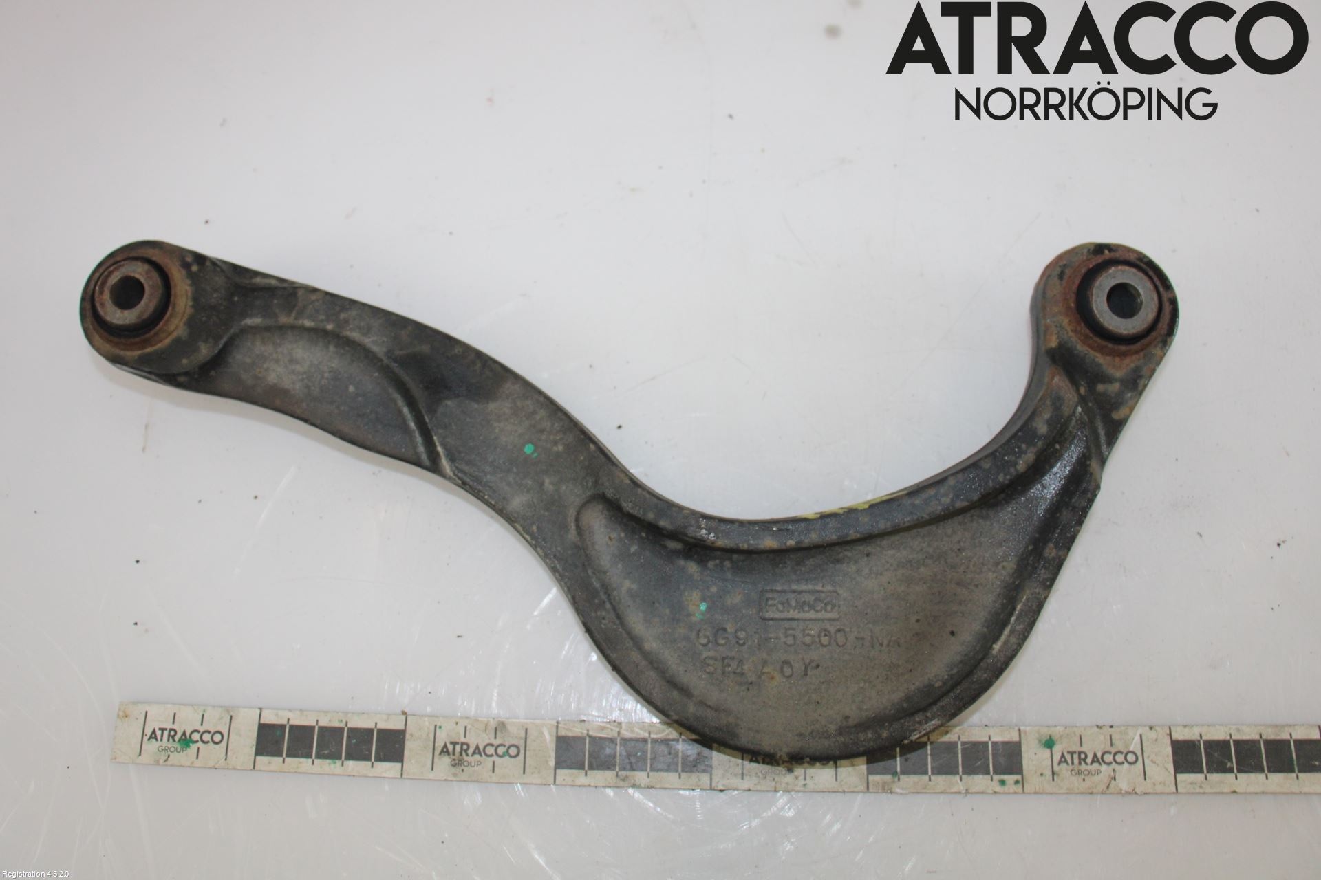 Volvo V70 08-13 Bärarm Bak Övre Höger