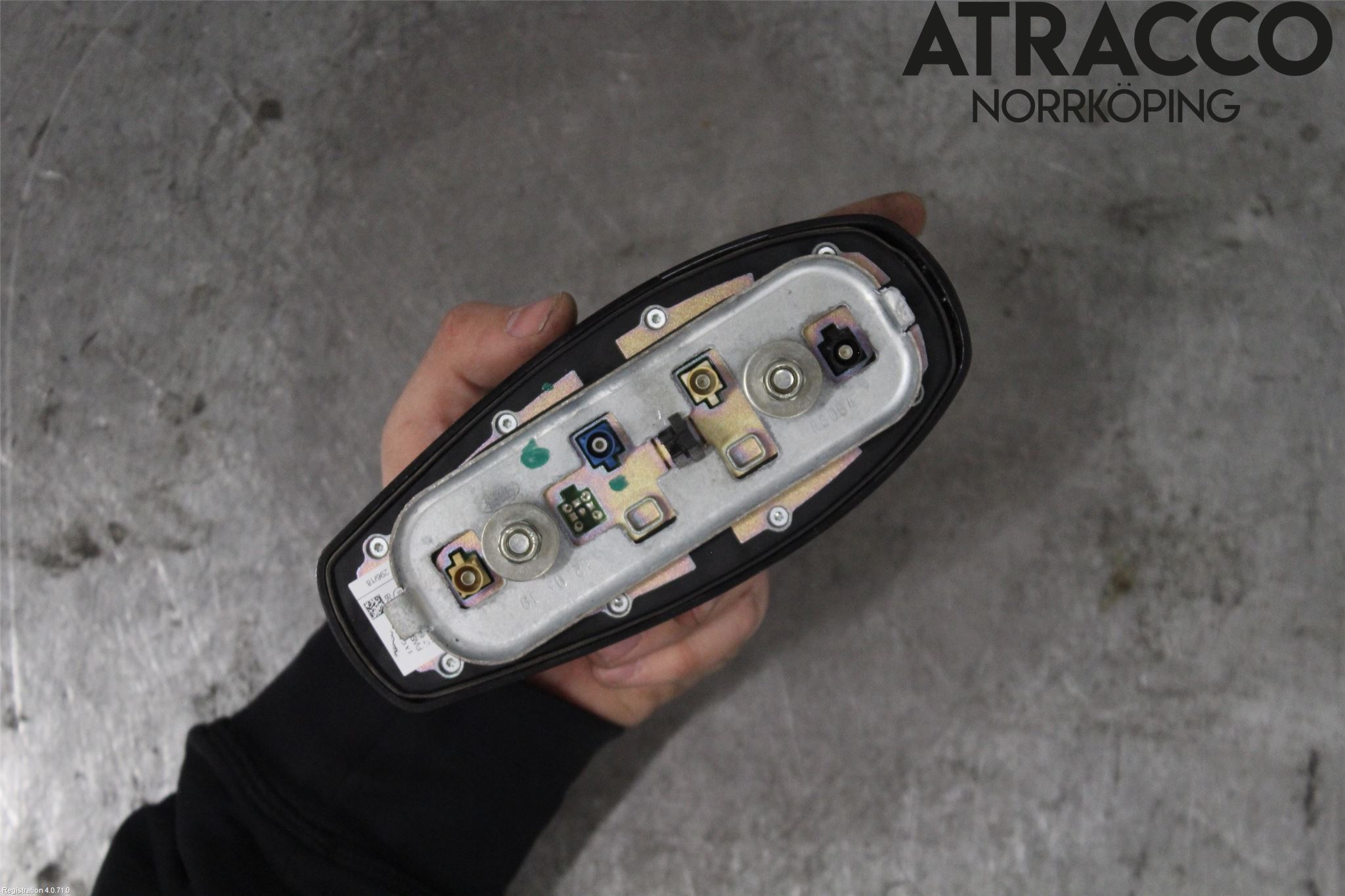 Jaguar F-PACE Antenn