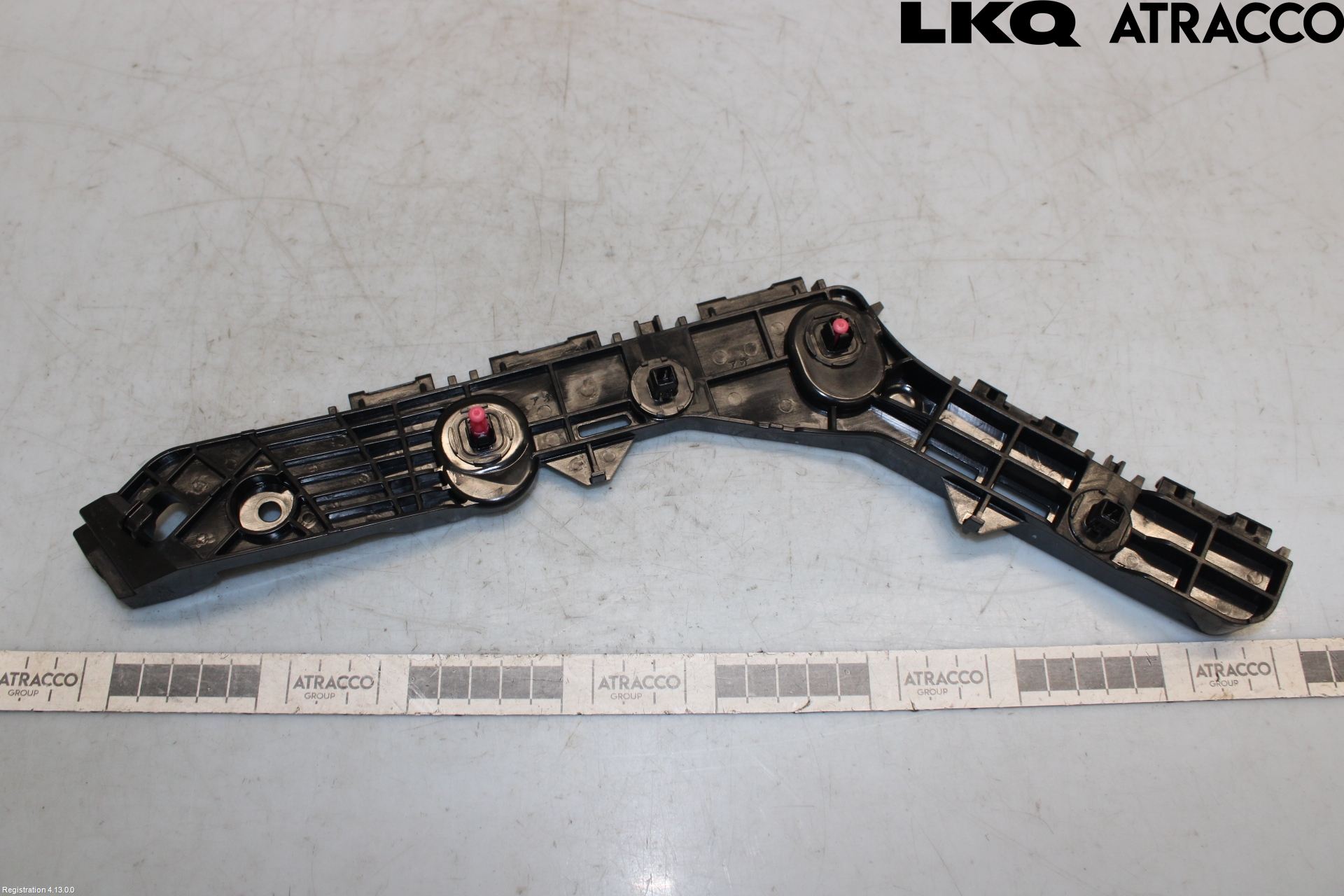 Toyota COROLLA CROSS XG10 22- Stötfångarfäste Bak Hö