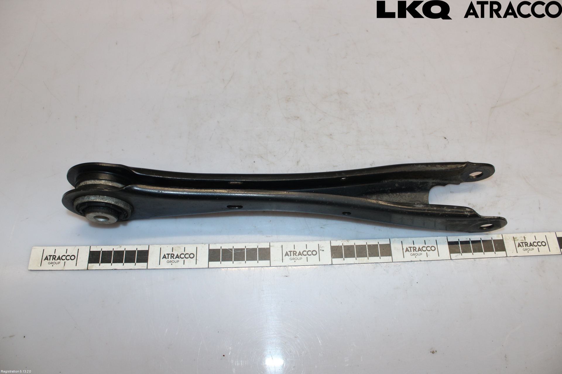 Volkswagen VW ID.7/TOURER 24- Bärarm Bak Höger
