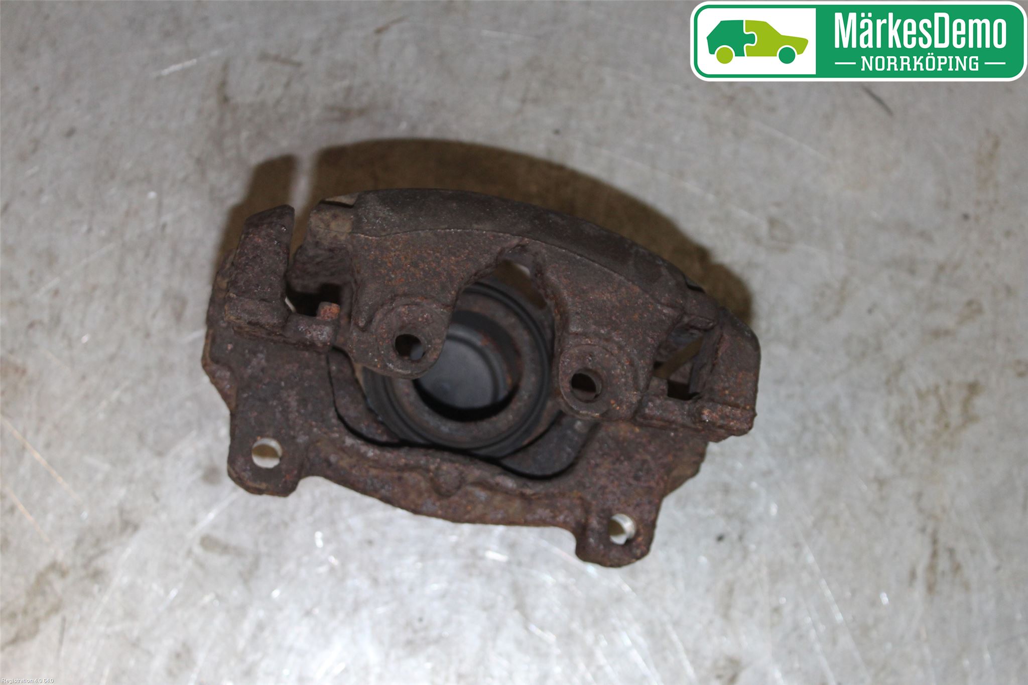 Ford MONDEO 07-15 Bromsok Fram Vänster