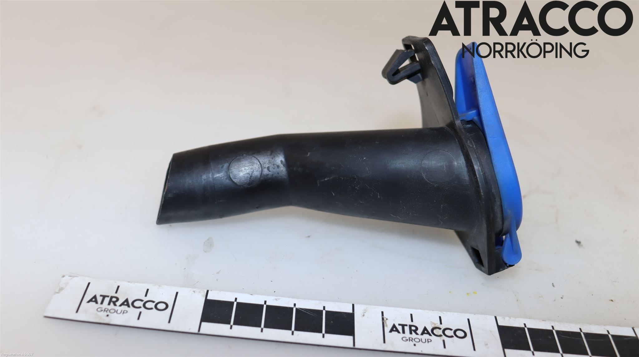 Jaguar XF 08-15 Spolartank Påfyllningsrör