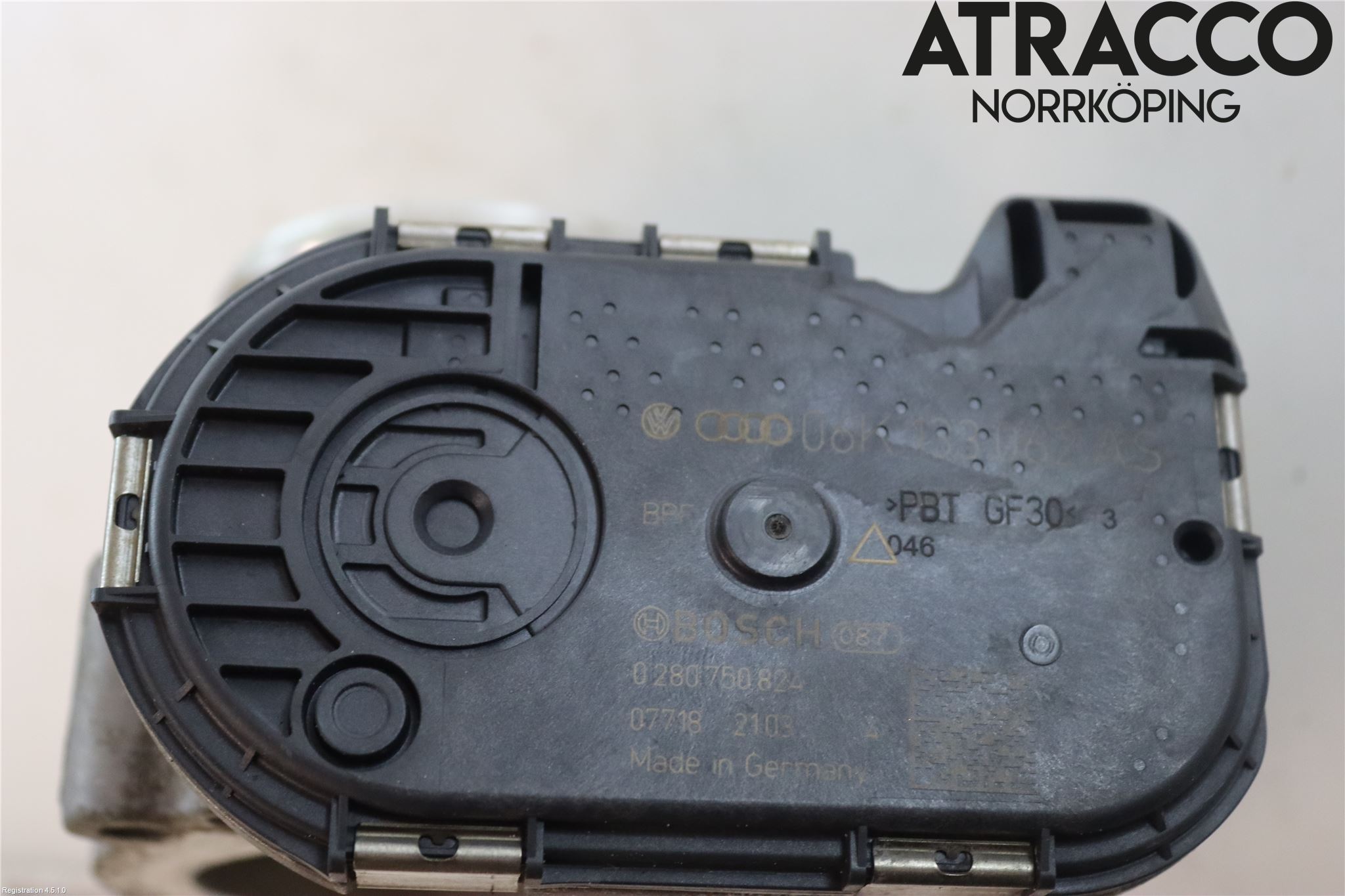 Skoda KODIAQ 17-24 Injspjällhus