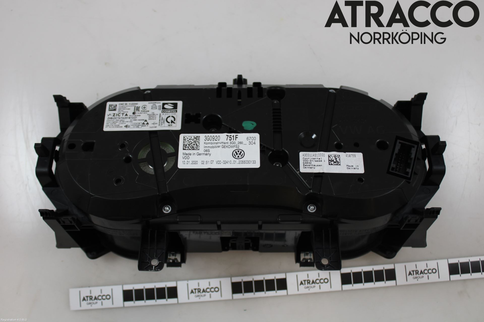 Volkswagen VW PASSAT 15-19 Instrument Komb