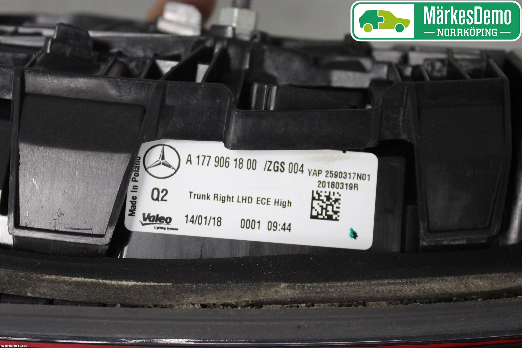 Mercedes-Benz MB A-KLASS (W177) 18- Bakljus Lucka Hö
