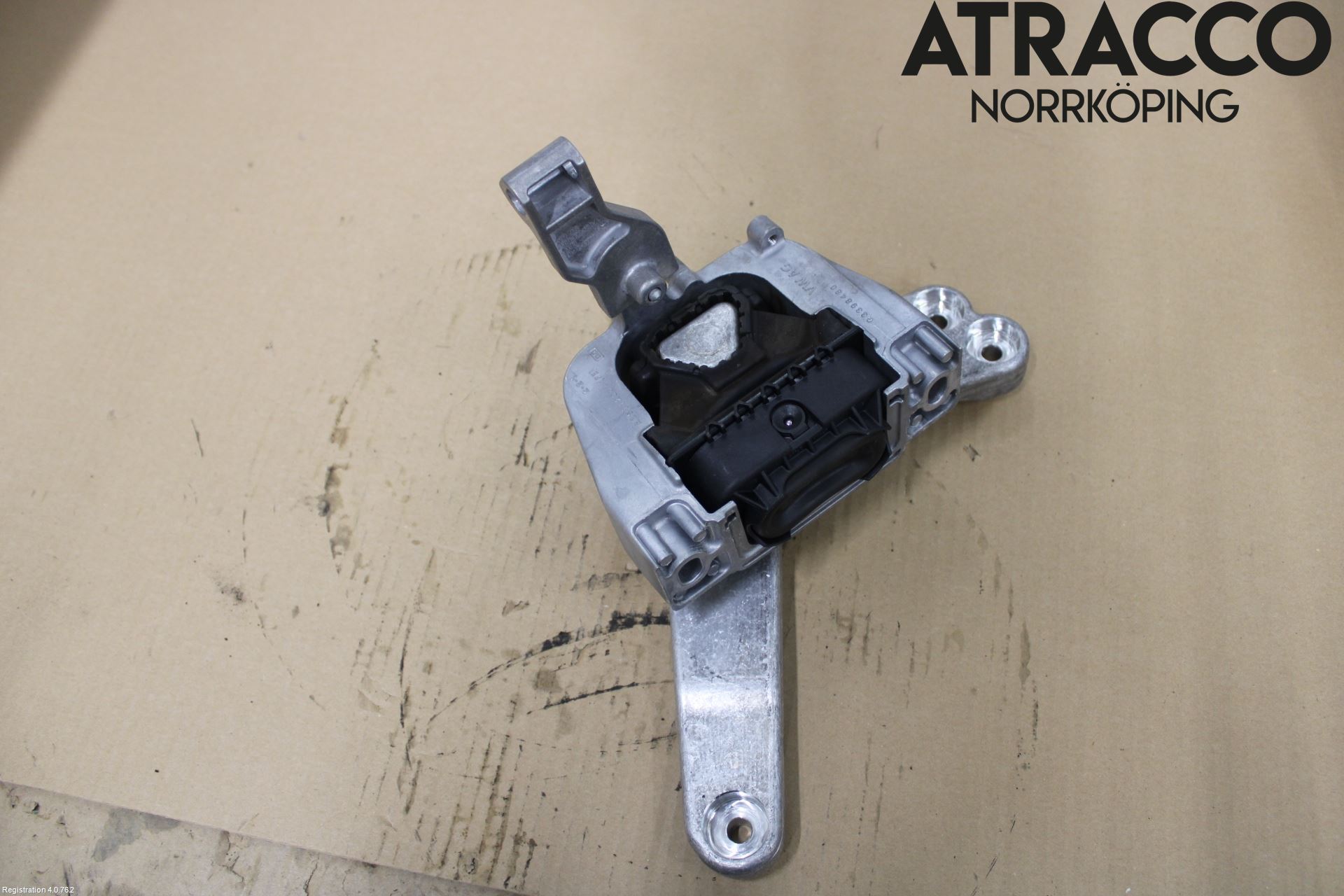 Volkswagen VW ARTEON 17- Motorfäste