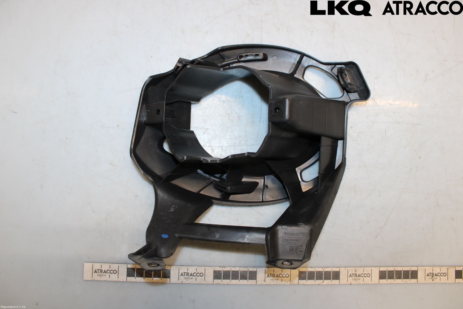 Renault CLIO III  09-12 Dimljussarg Fram