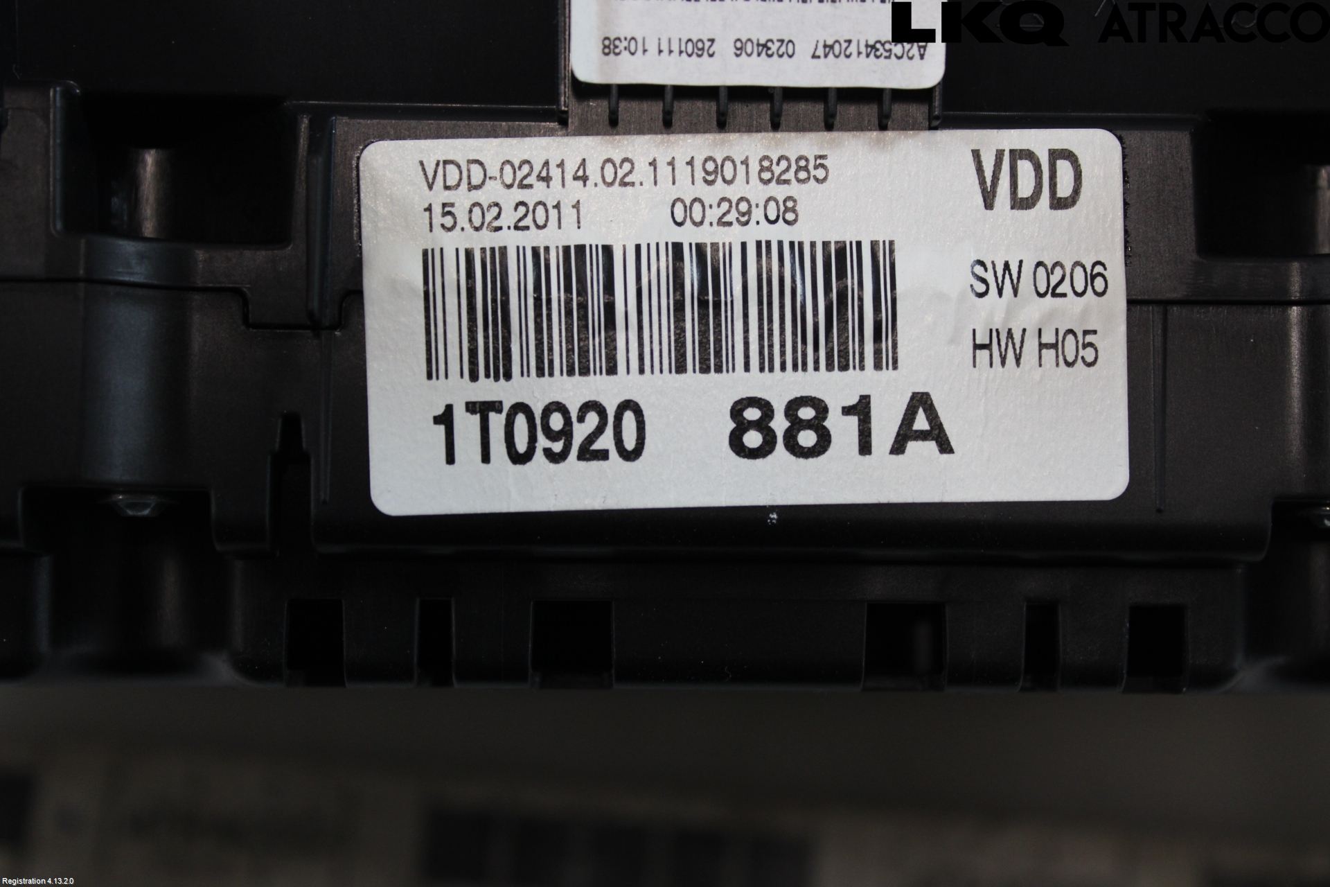 Volkswagen VW TOURAN 10-15 Instrument Komb