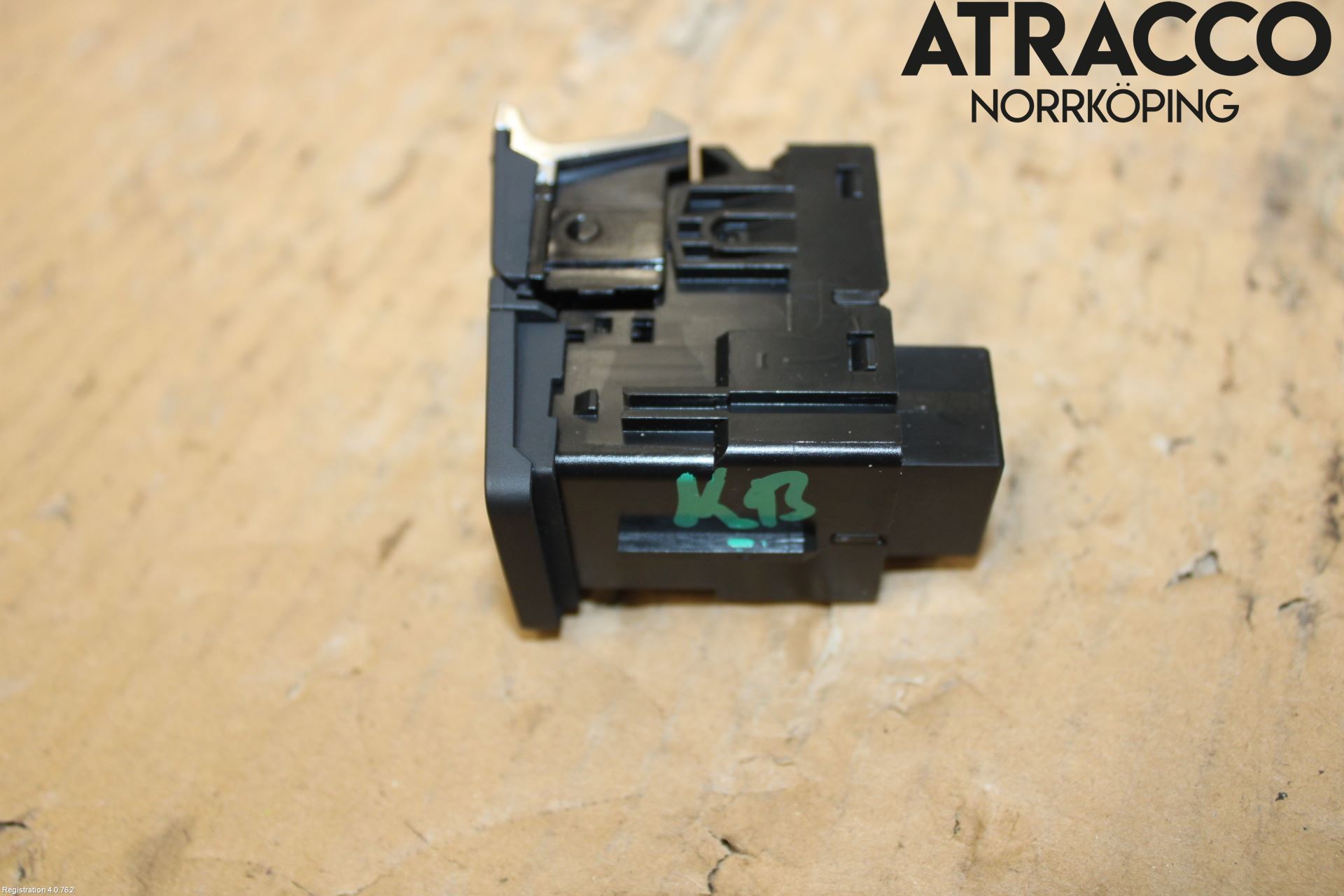 Audi A6 F2/C8 19- Strömställare Parkeringsbroms