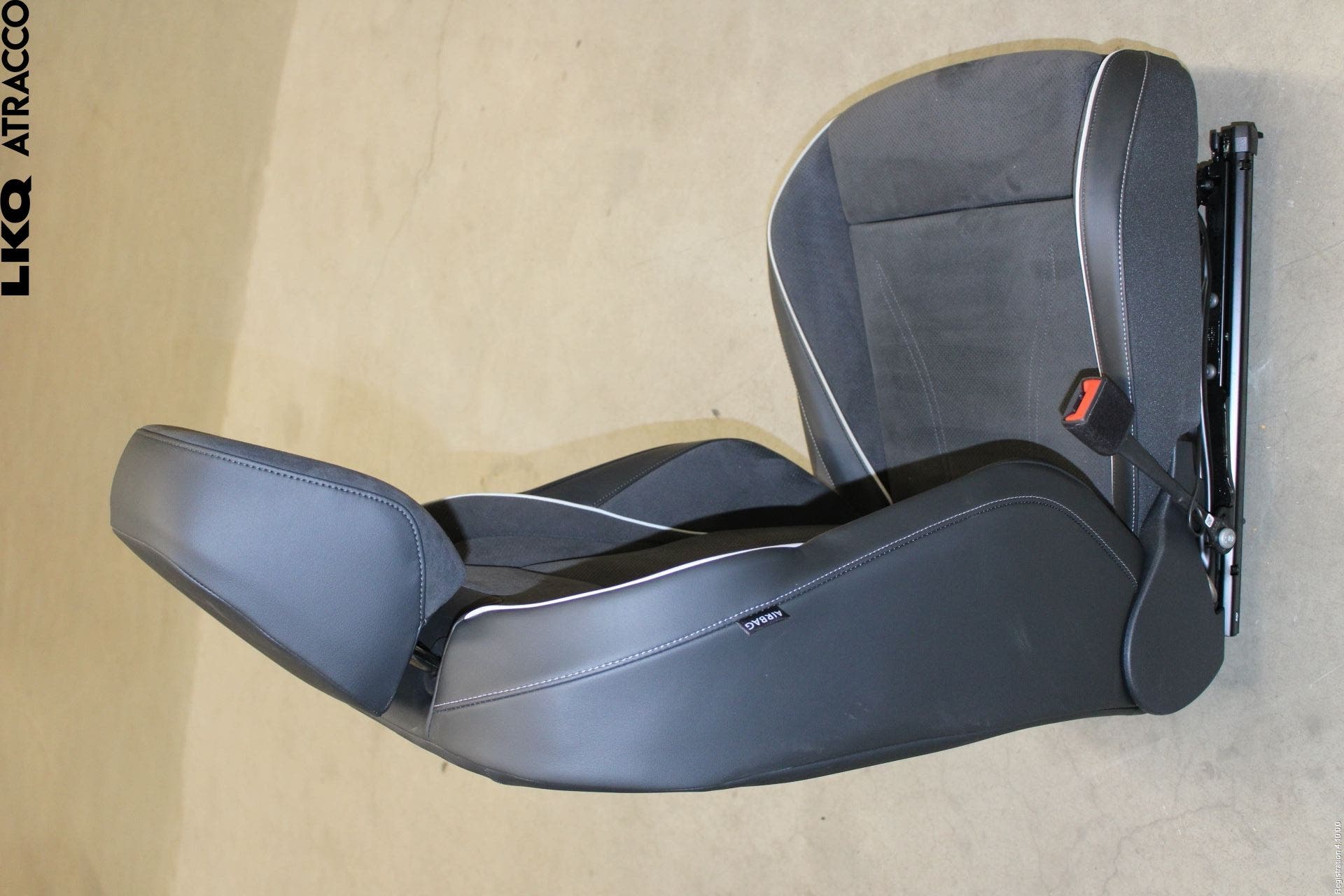 Volkswagen VW ID.7/TOURER 24- Inredning Stol Fram Vä