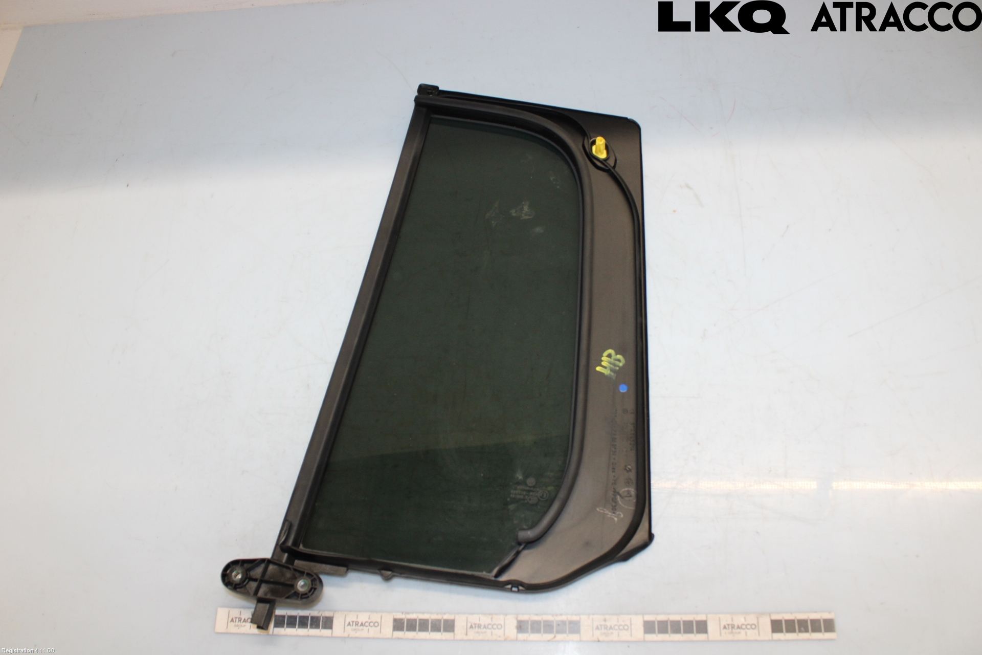 Volkswagen VW TOURAN 16- Dörruta Bak Lilla Hö