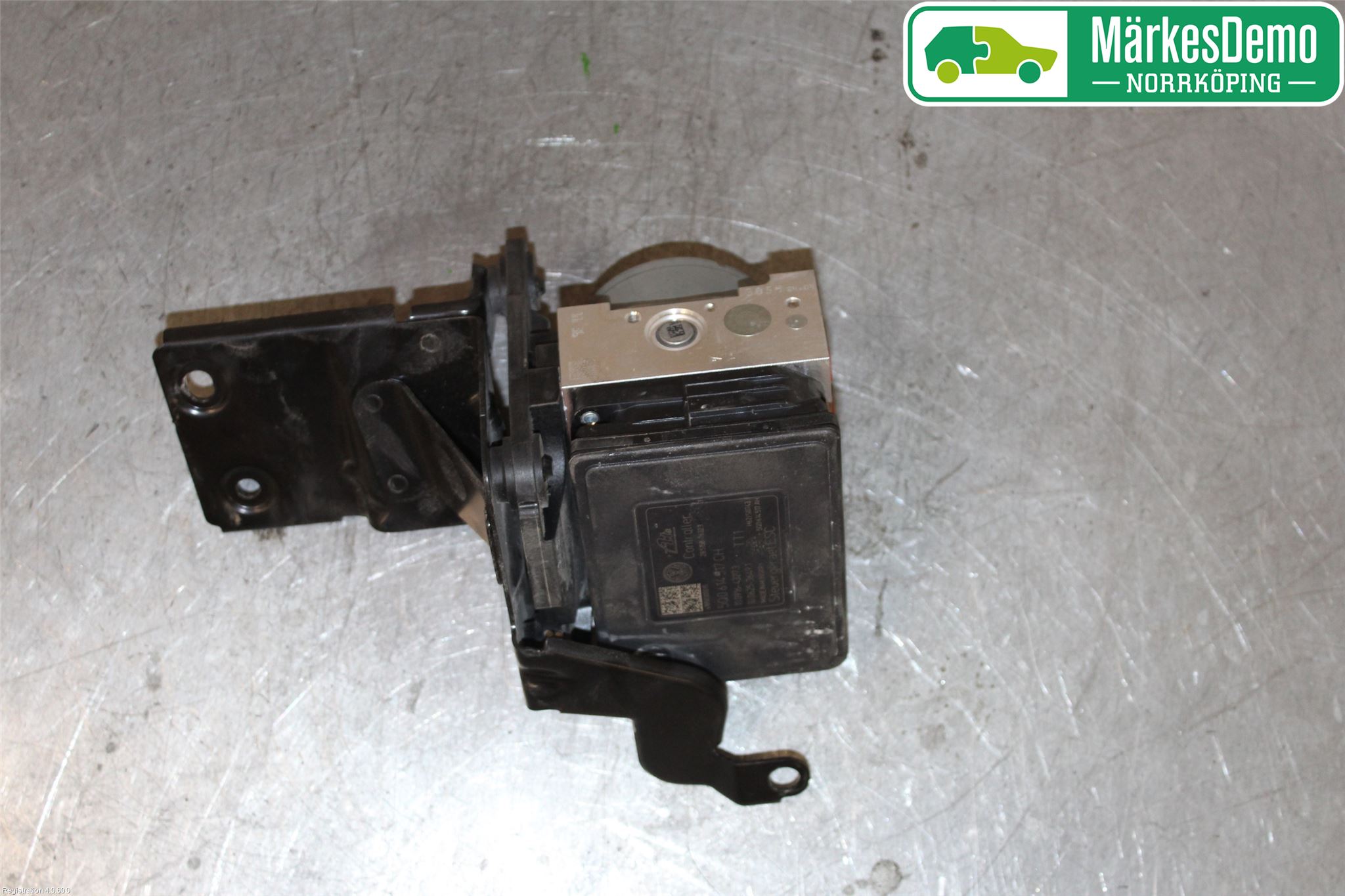 Volkswagen VW PASSAT 15-19 Abs Hydraulaggregat