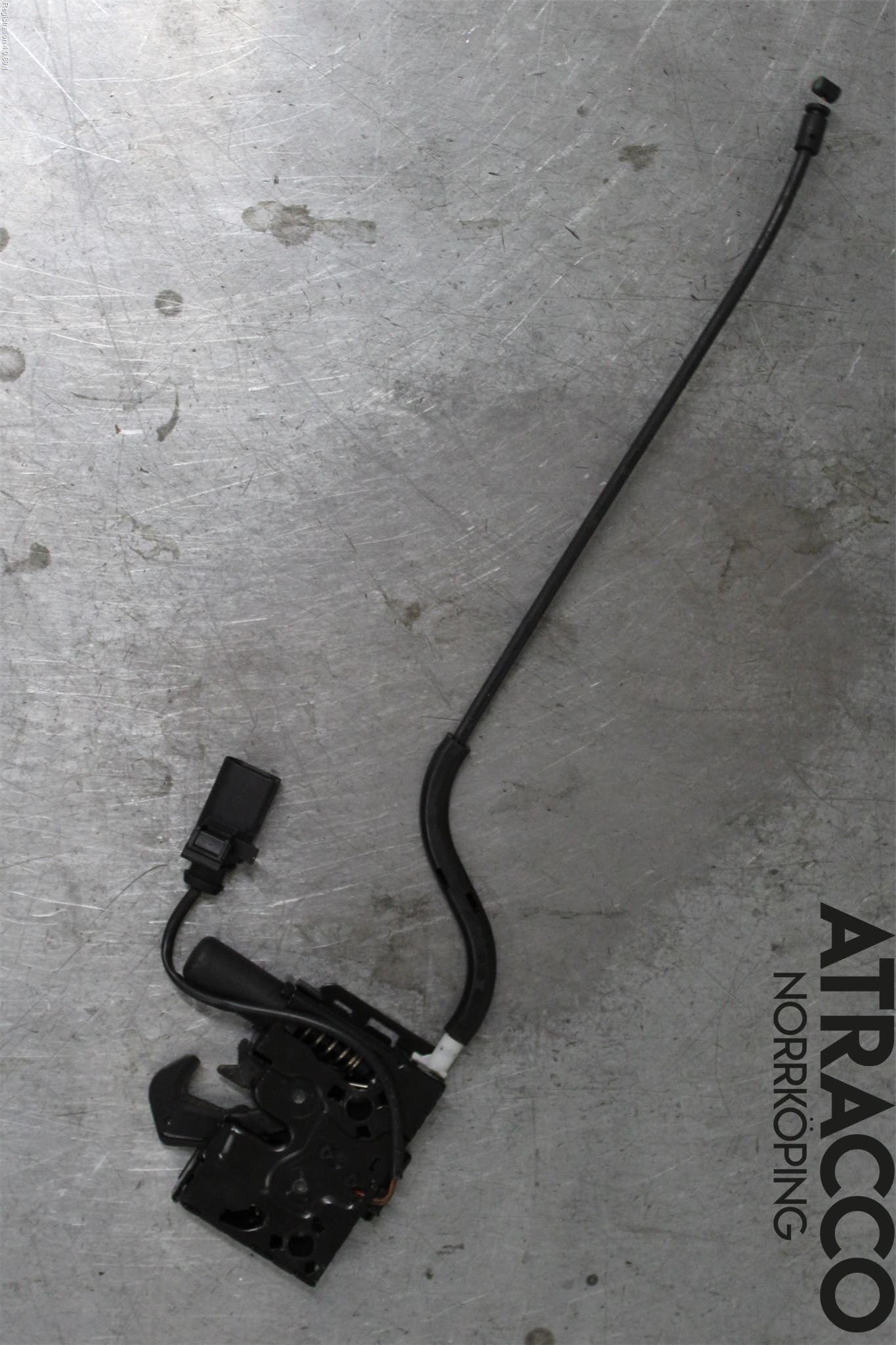 Volkswagen VW T-ROC 18- Huvlås